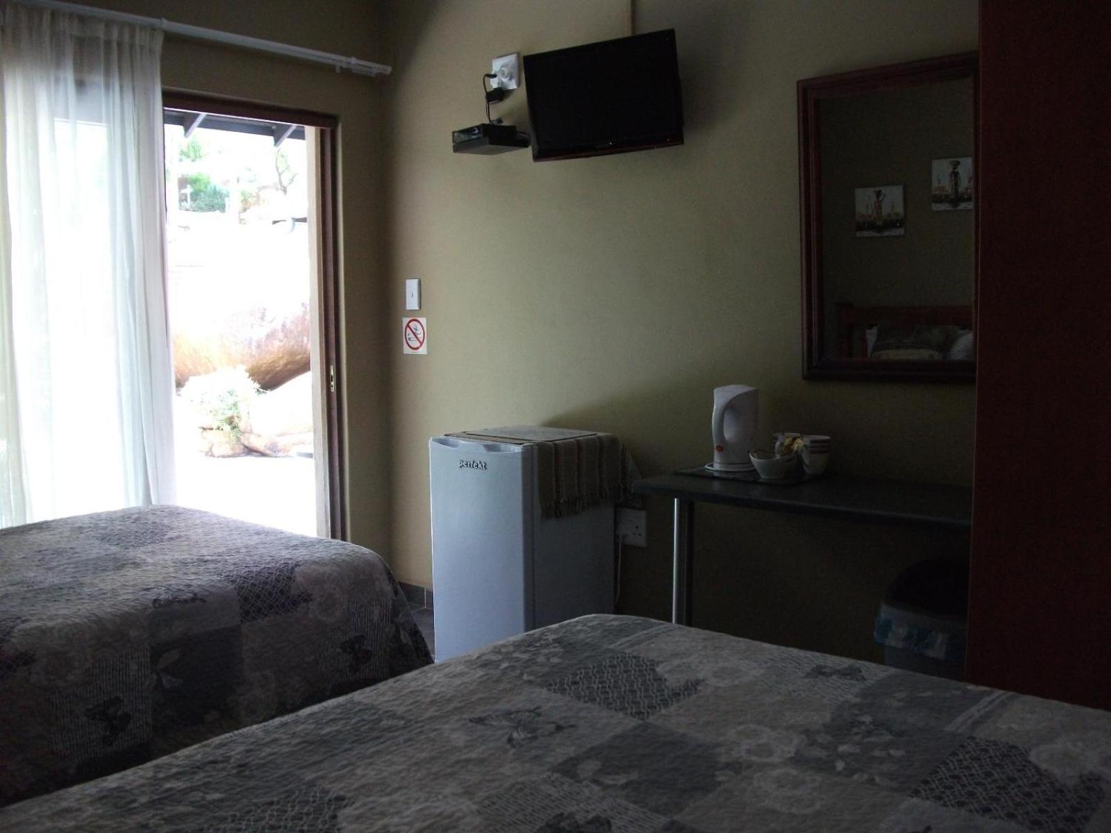 Superior Twin Room photo 3