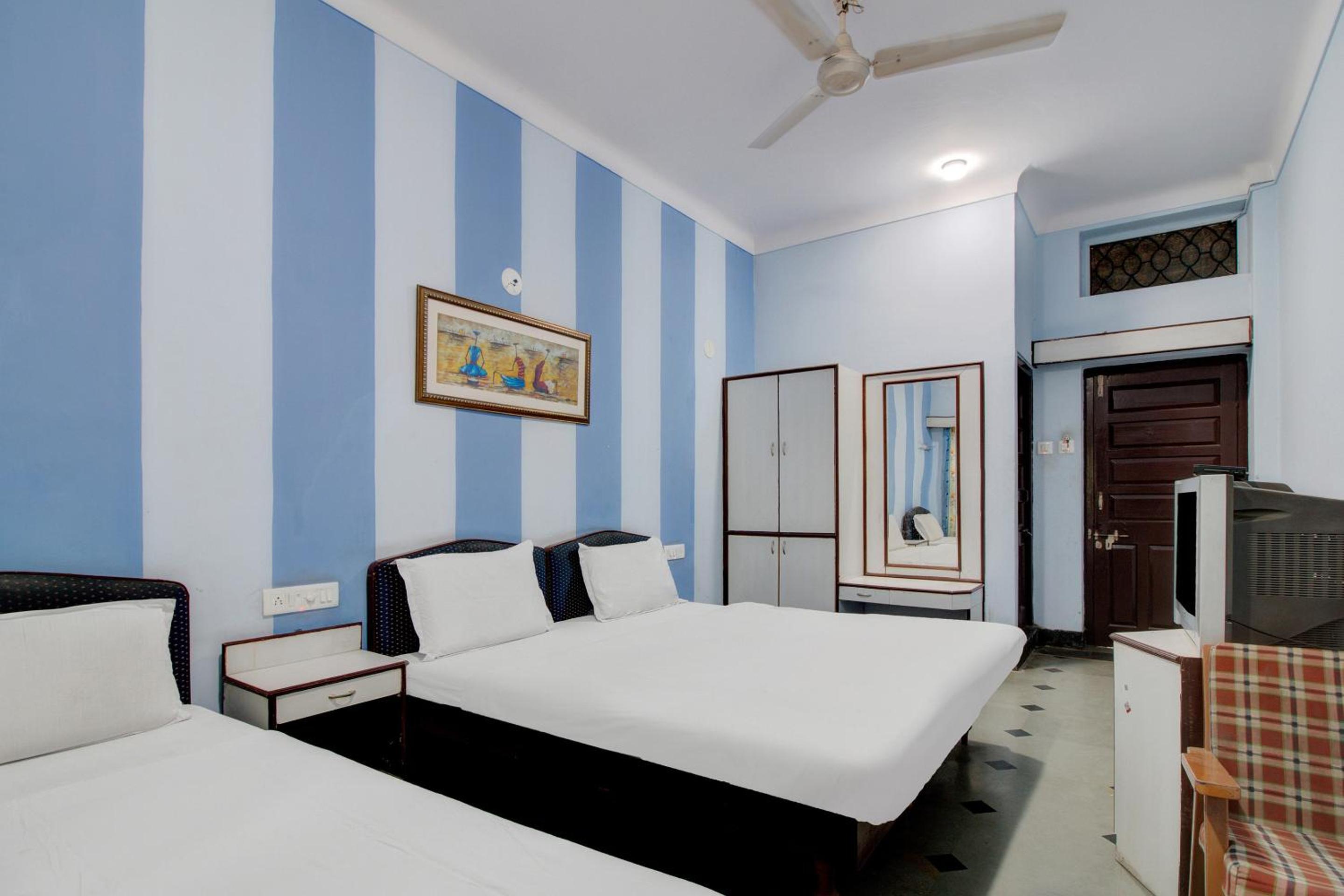 Classic Triple Room