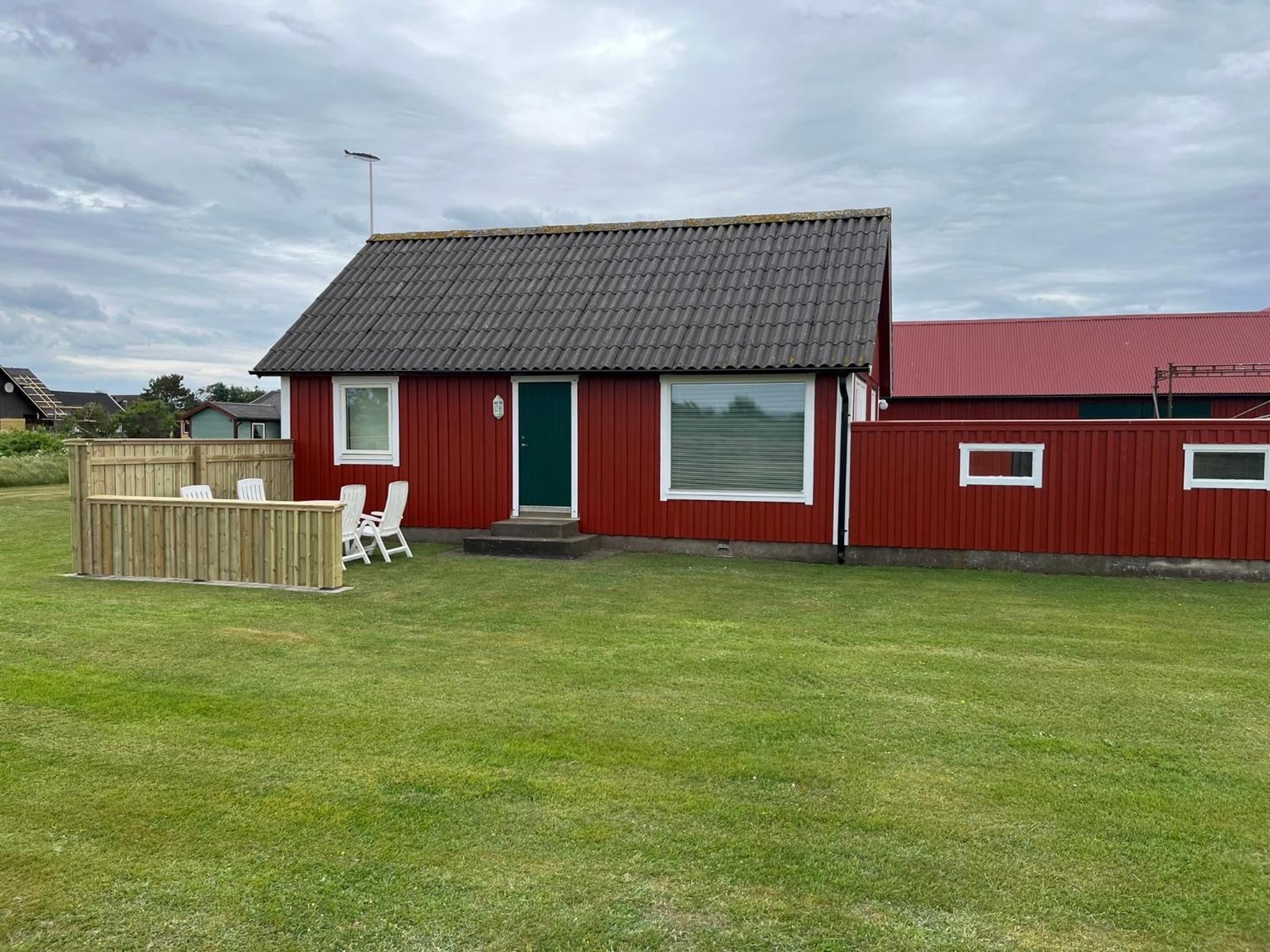 Two-Bedroom House photo 2