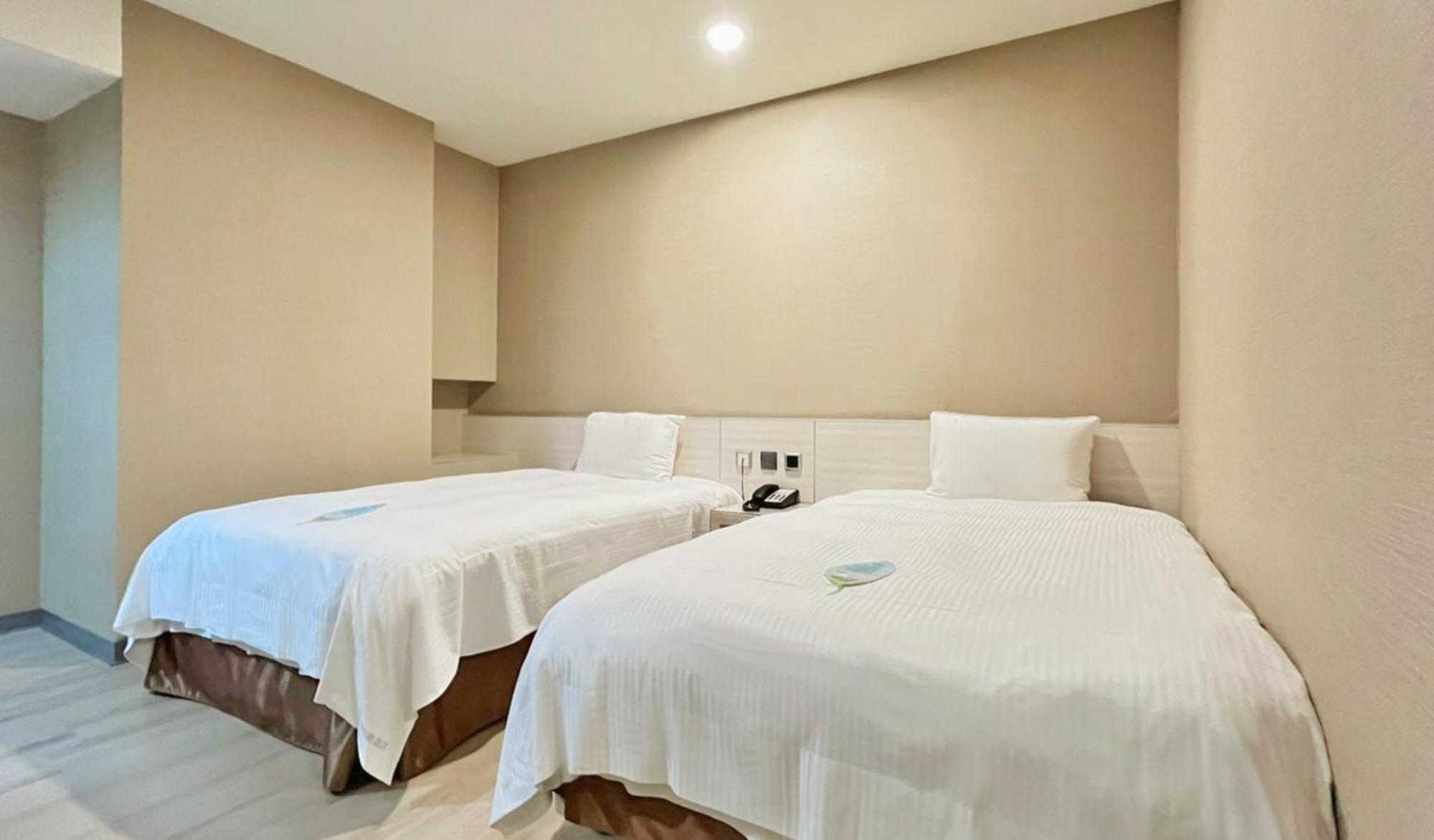 Standard Twin Room (No Window)