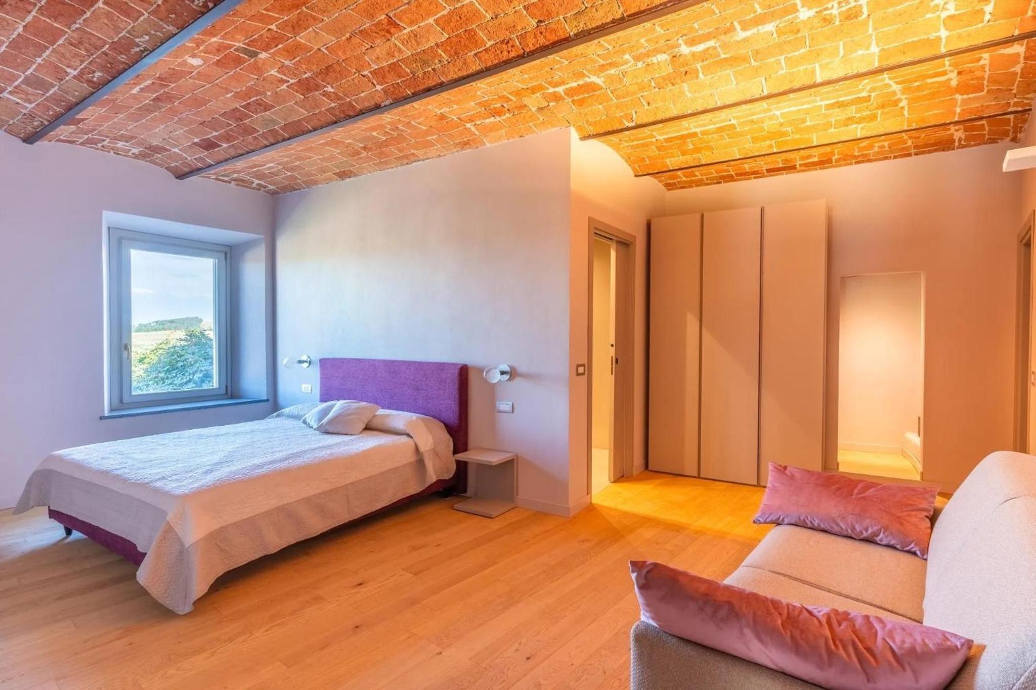 Standard Double Room photo 3