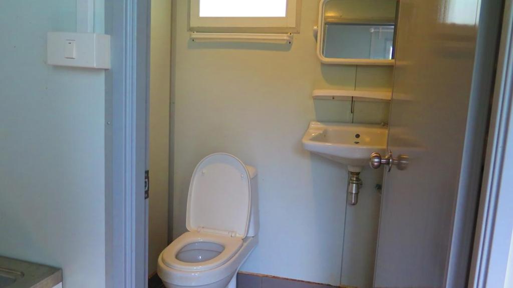 Deluxe Bungalow - Photo 4