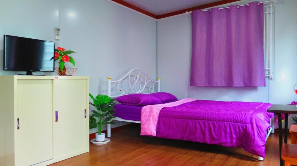 Deluxe Bungalow - Photo 6