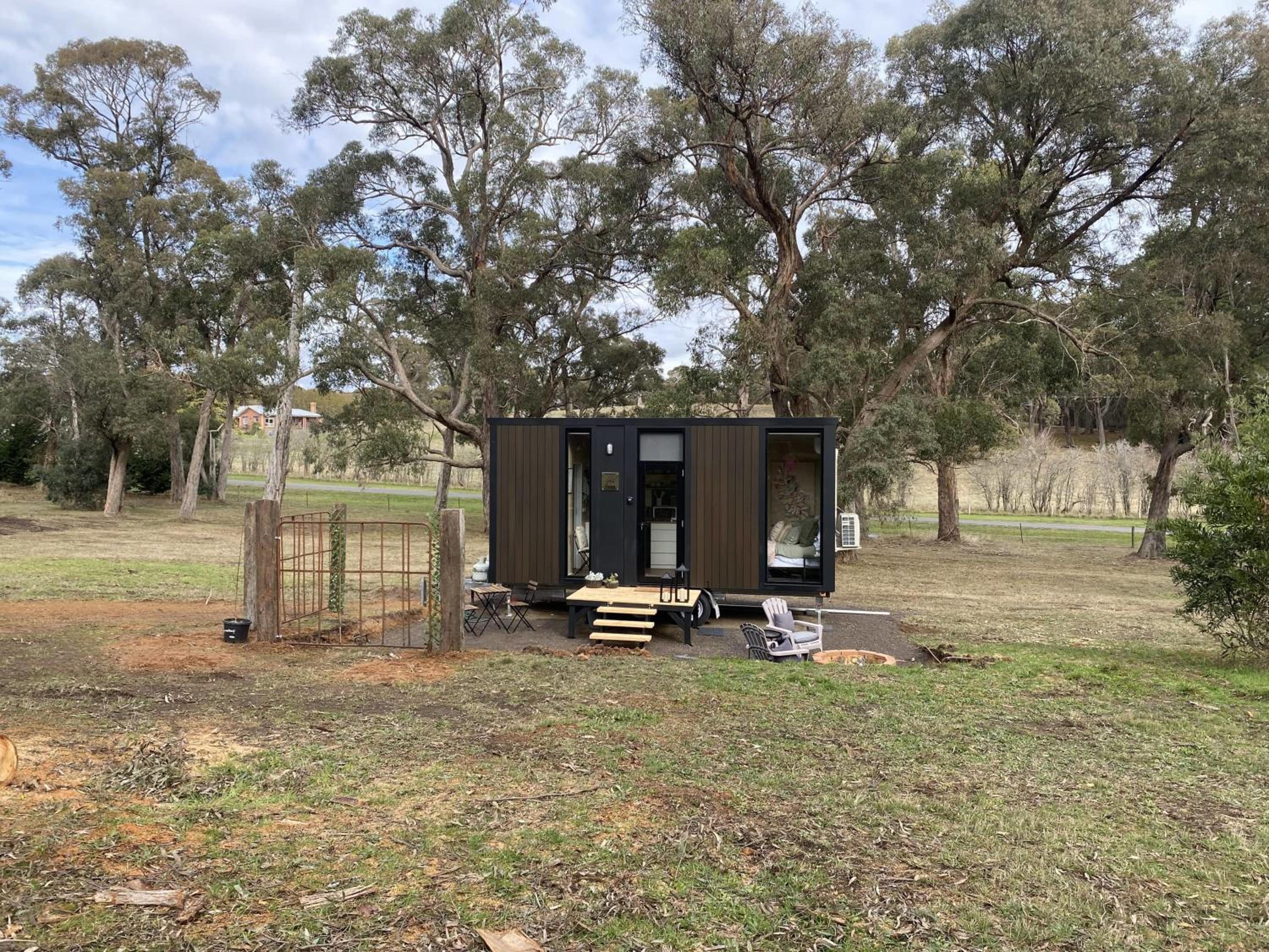 Mobile Home photo 3