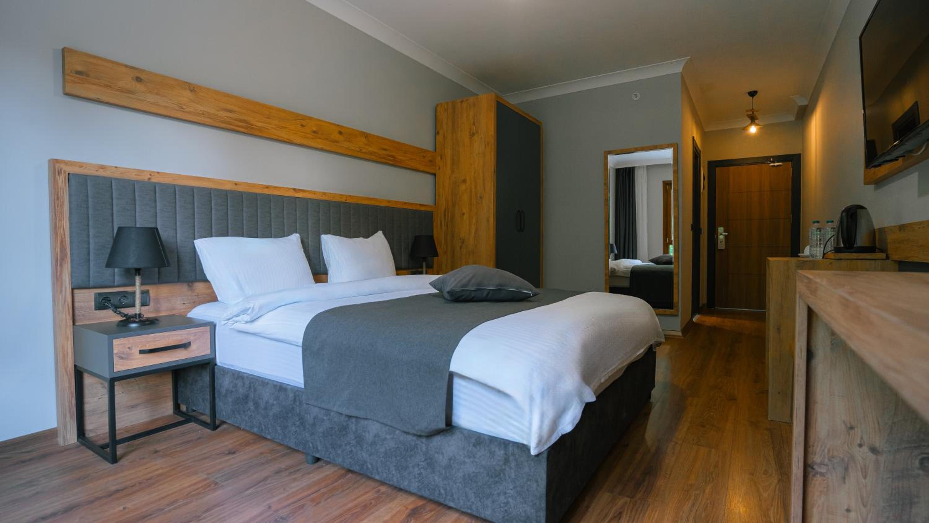 Double Room - Photo 1