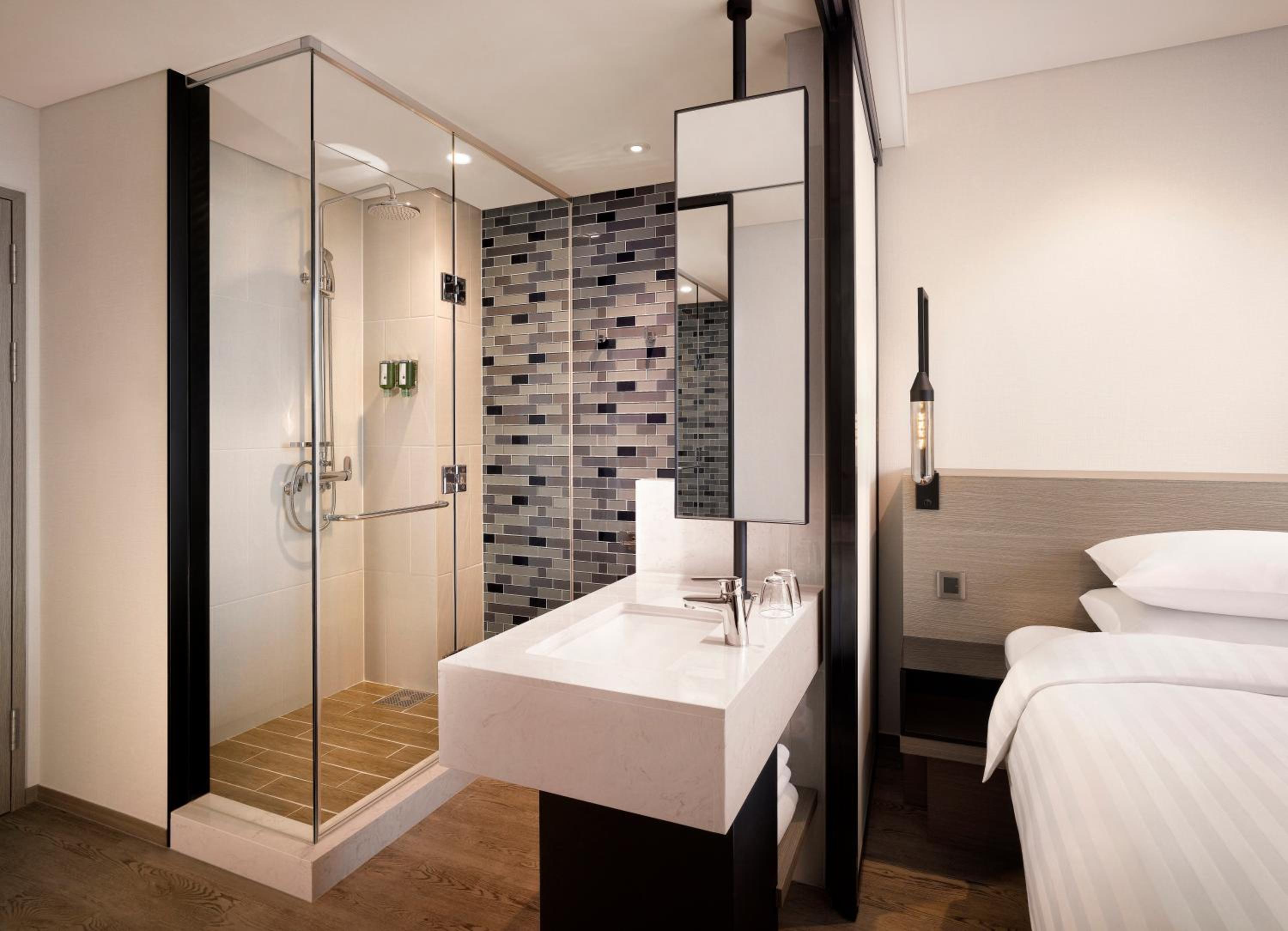 Premier Twin Room photo 2