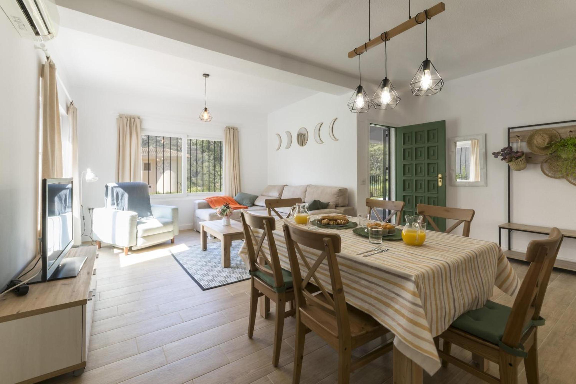 Villa de Tres Habitaciones
