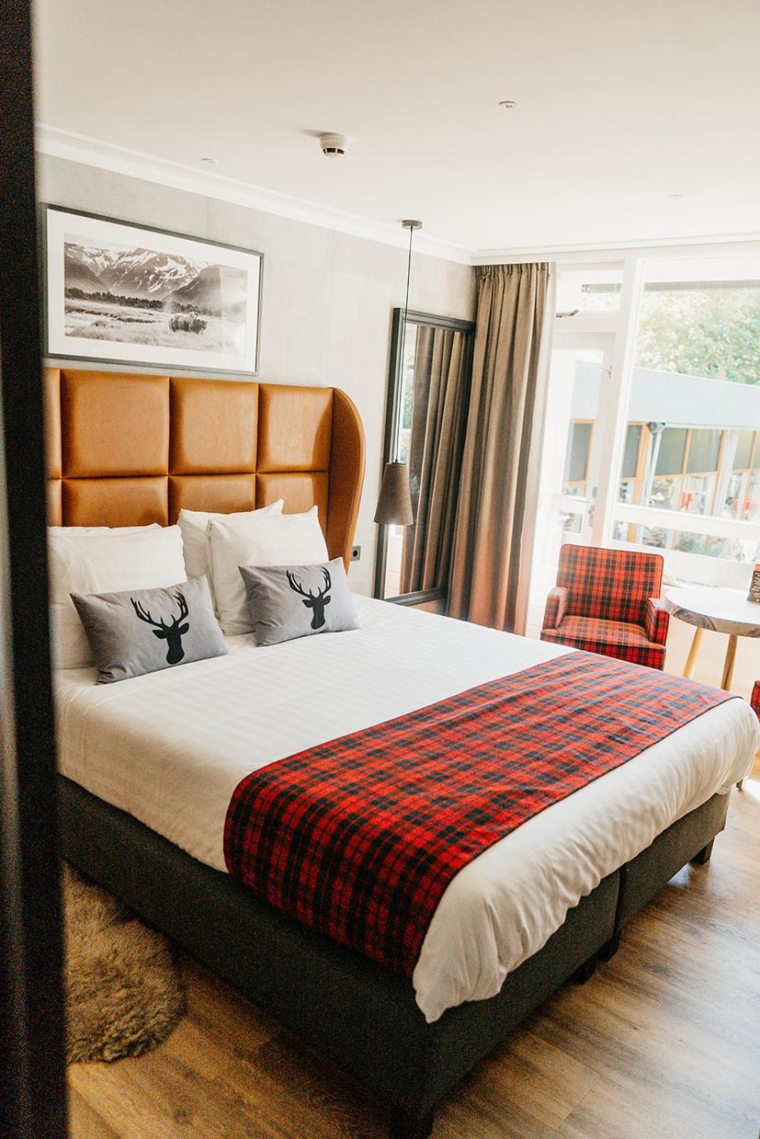 Maple Double Room
