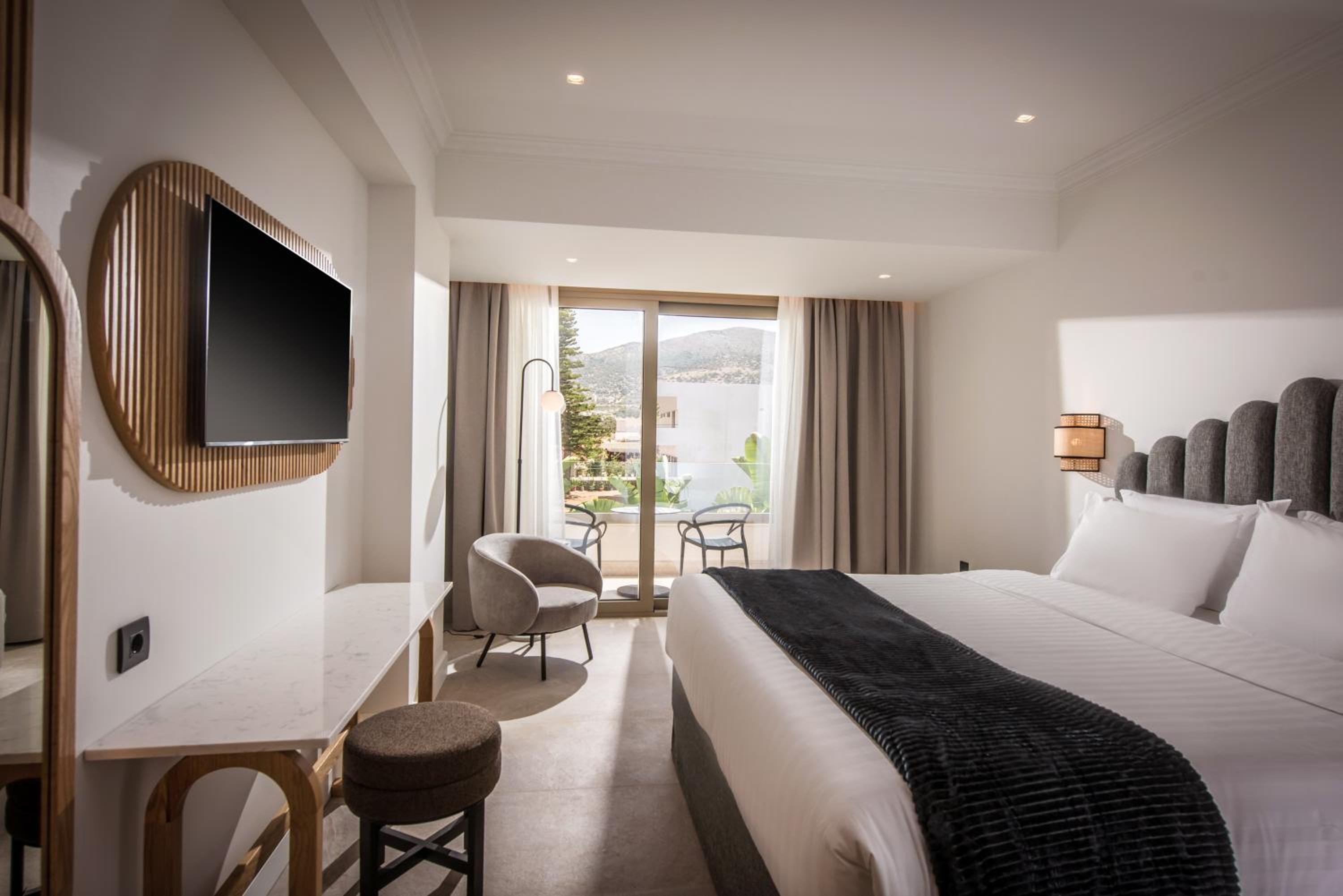 Deluxe Double Room - Photo 4