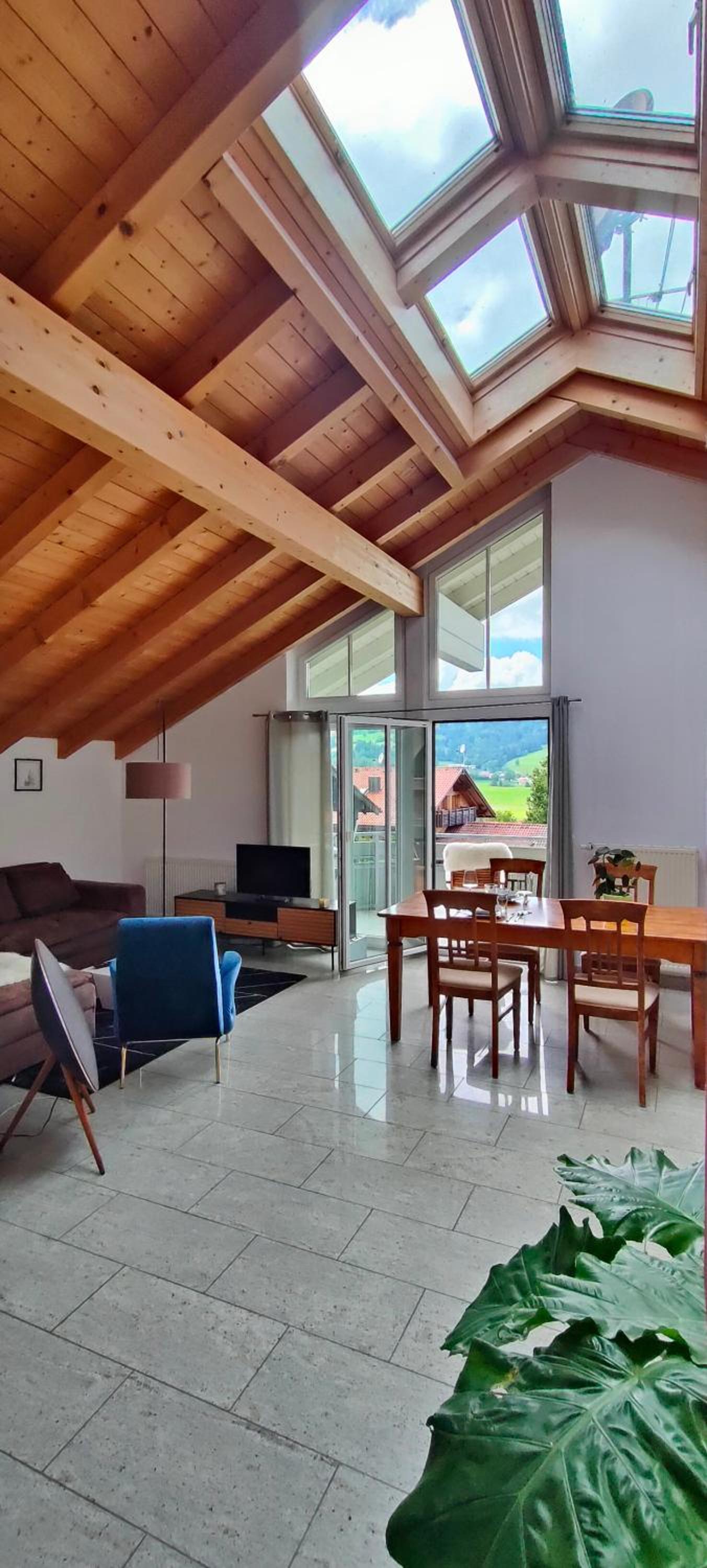 Two-Bedroom Apartment With Balcony photo 1