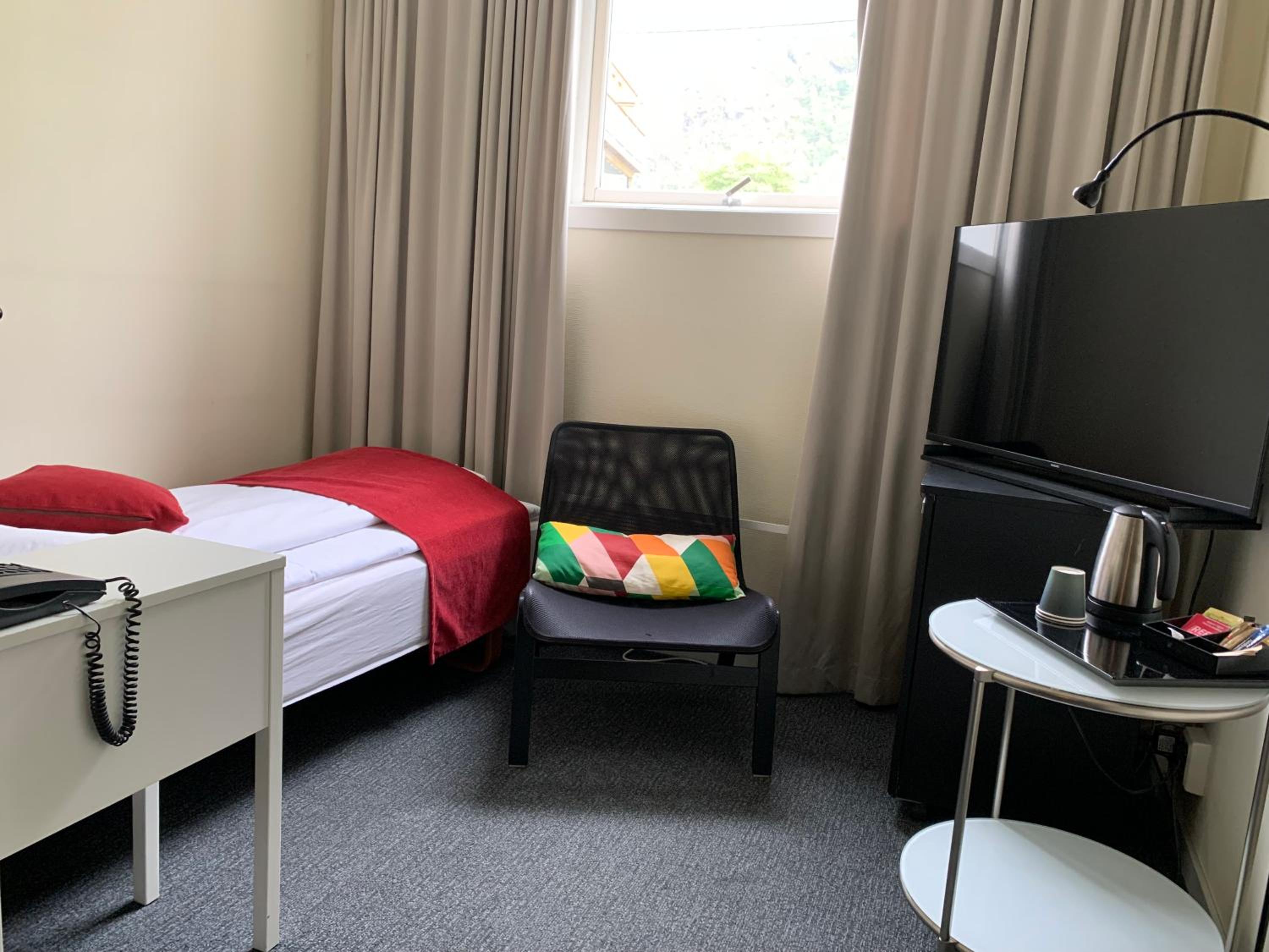 Single Room photo 2