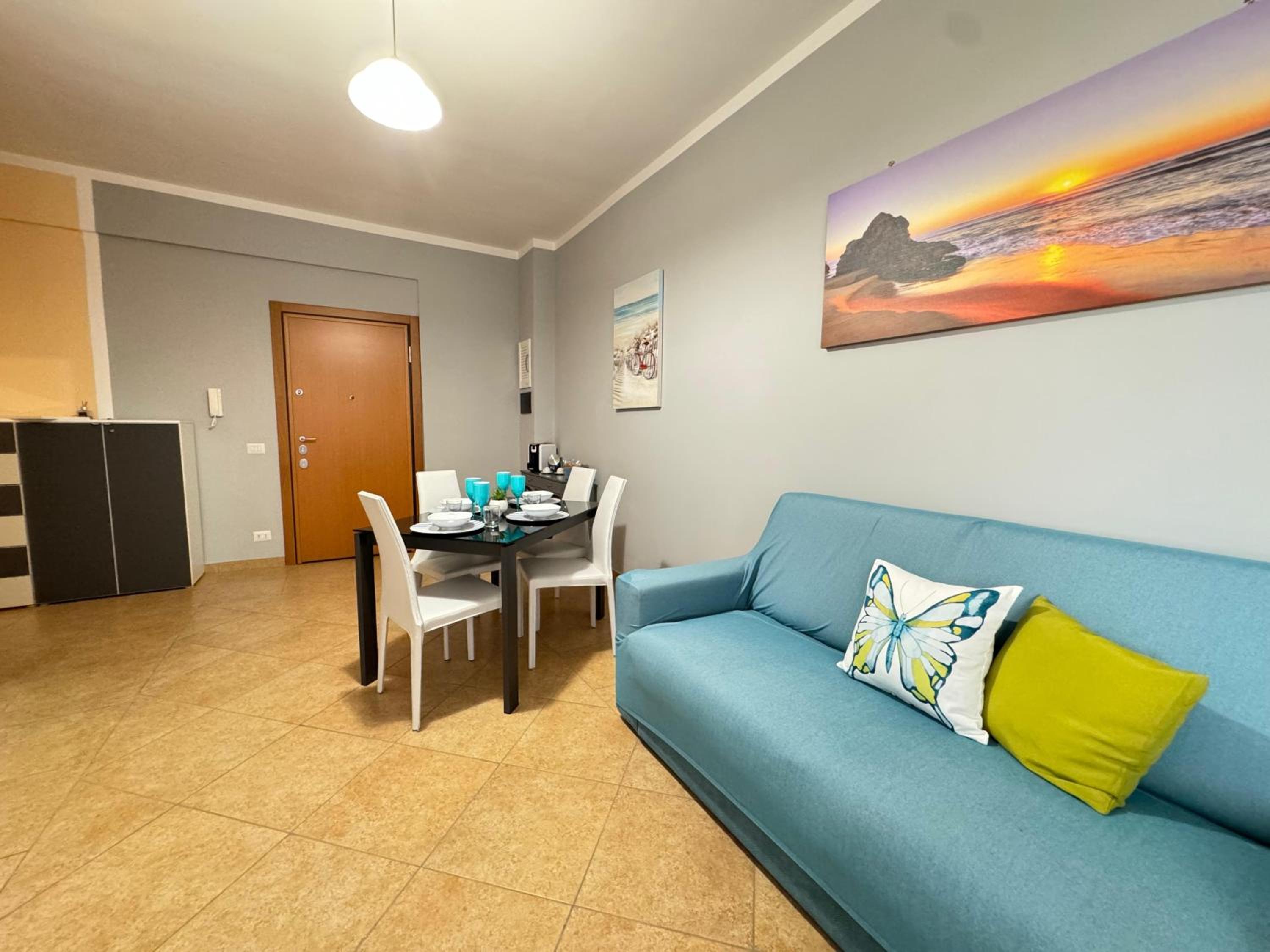 One-Bedroom Apartment