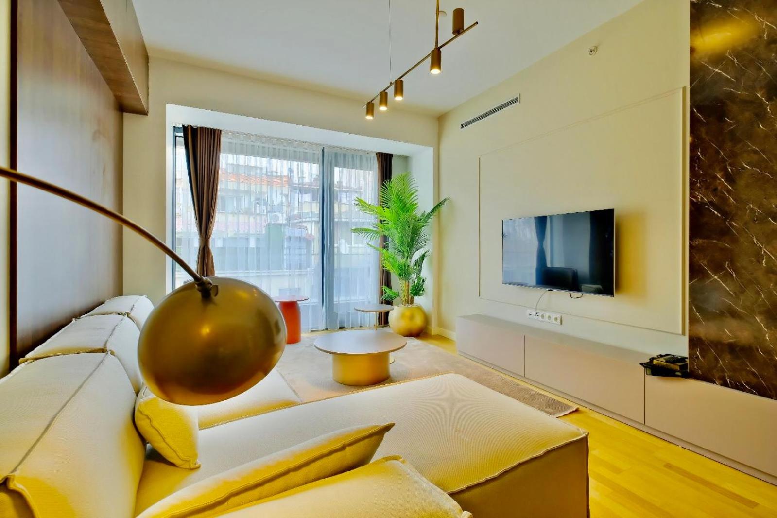 Three-Bedroom Apartment photo 1