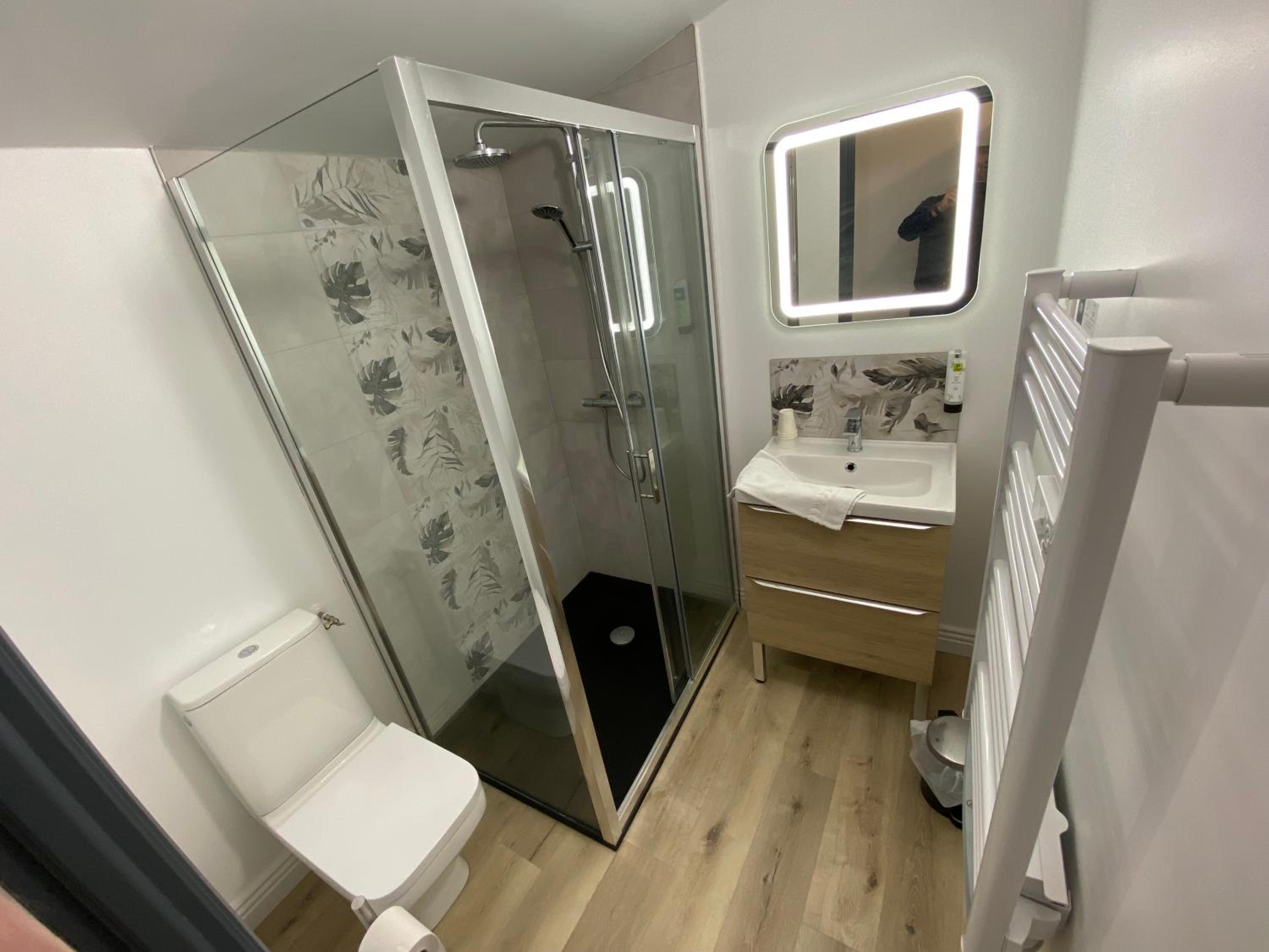 Deluxe Quadruple Room photo 3