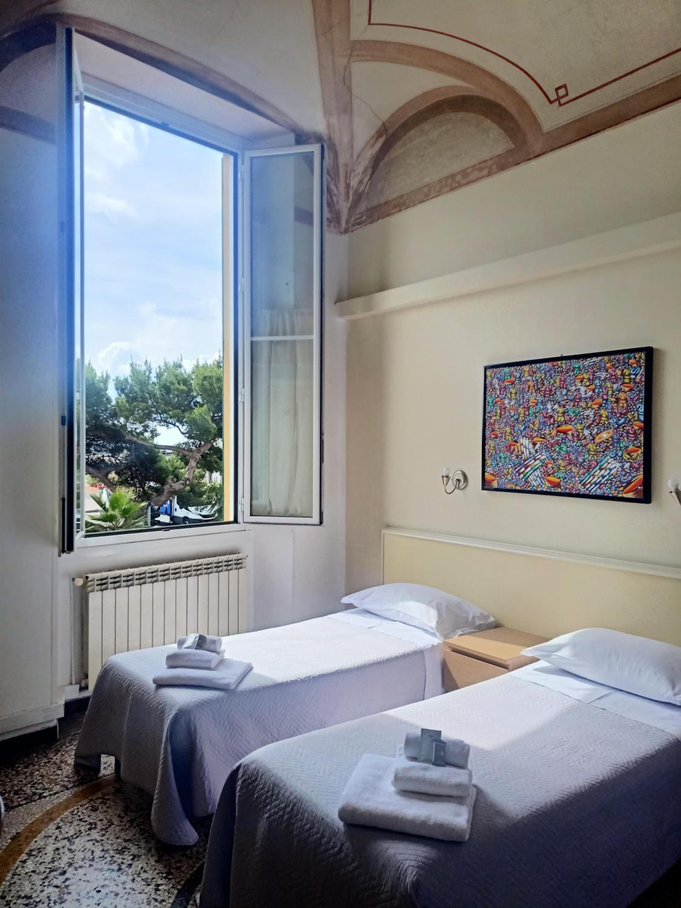 Quadruple Room with Sea View