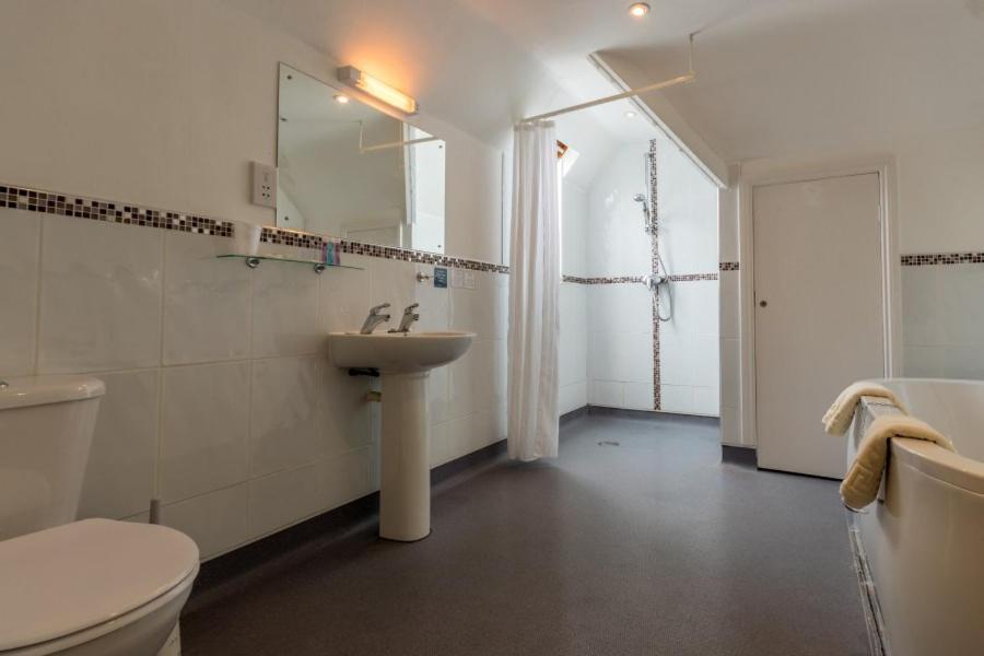 Family Suite - Photo 4