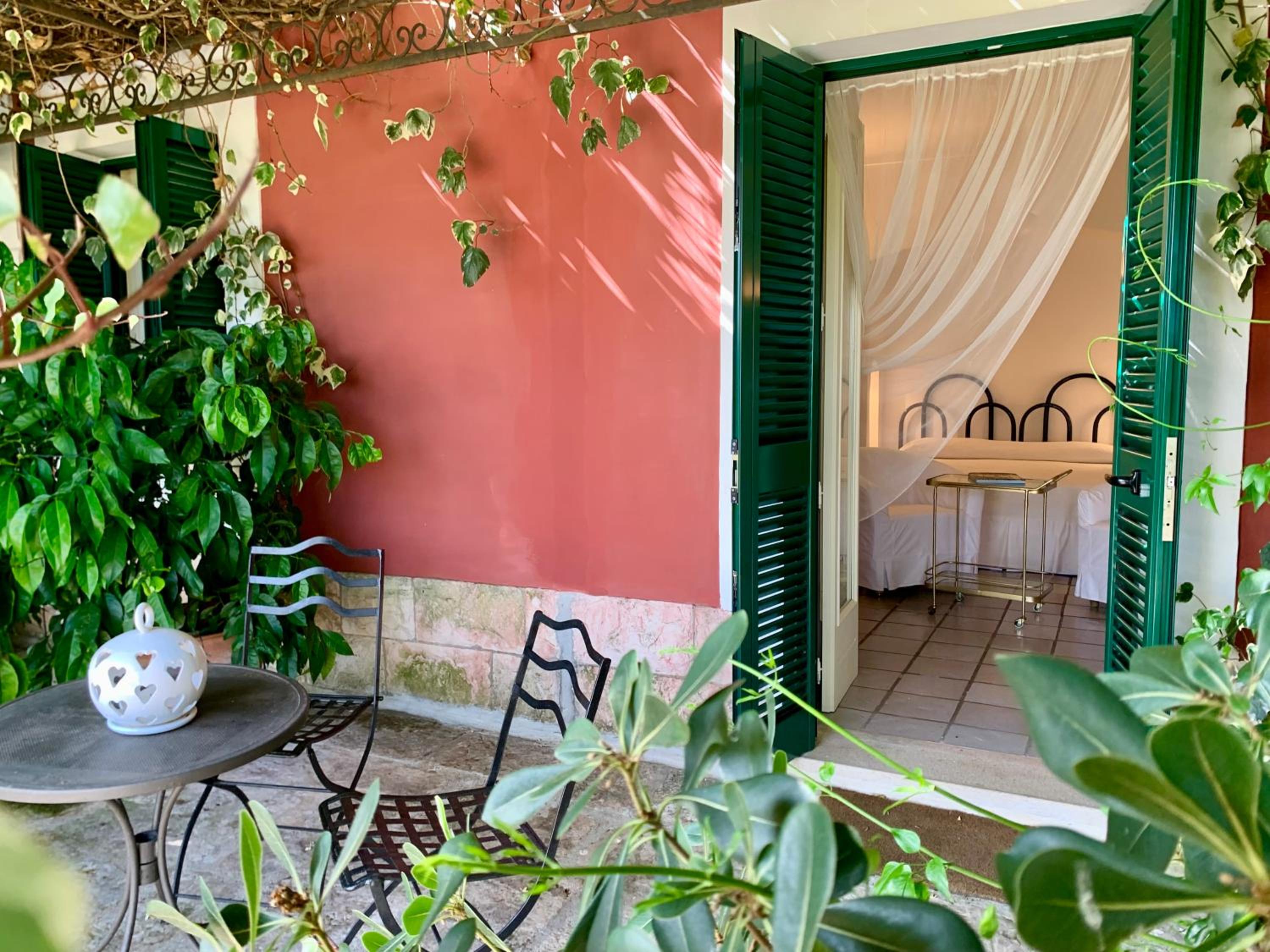 Double Room - Photo 24