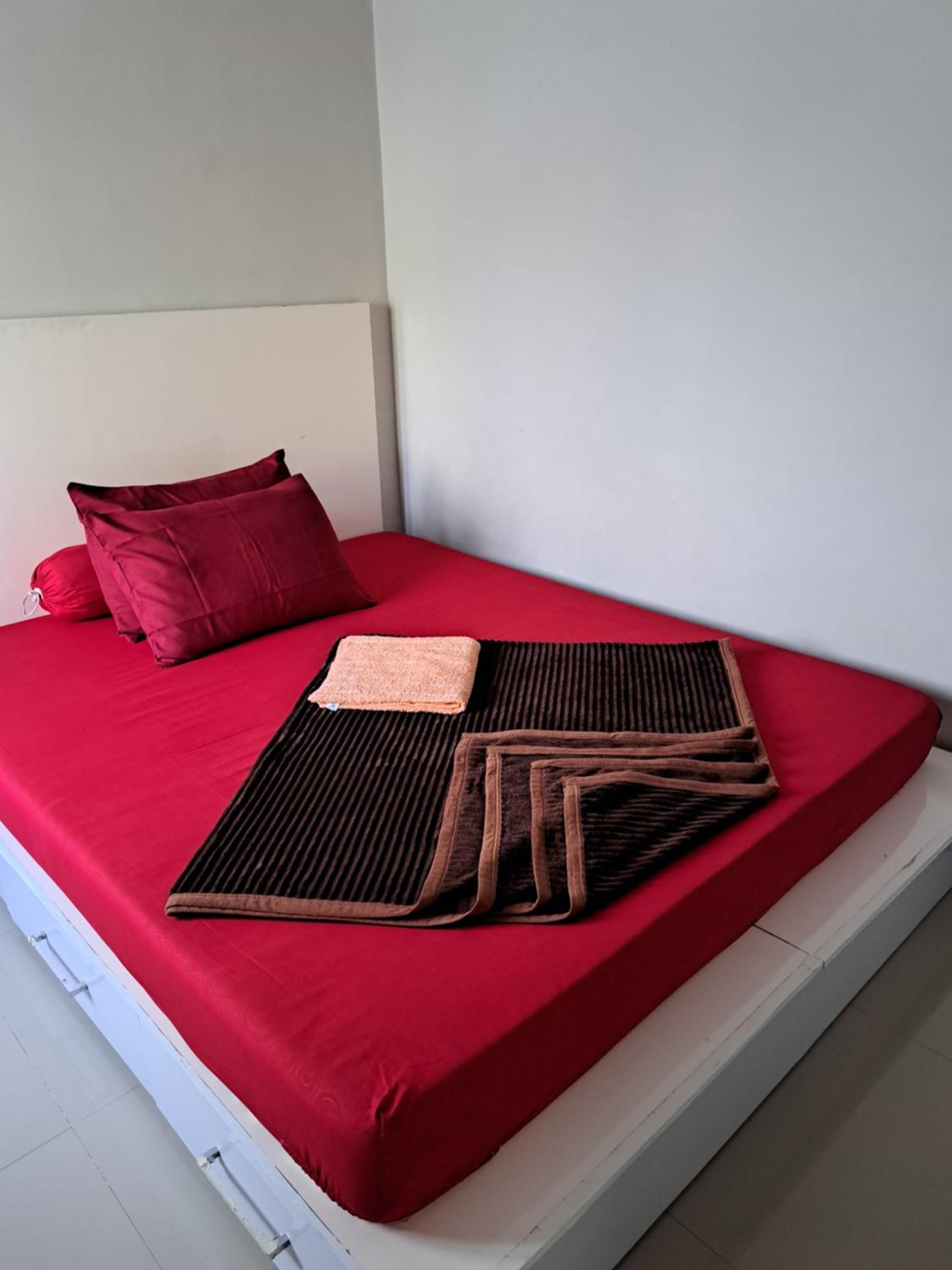 Two-Bedroom Apartment - Photo 21
