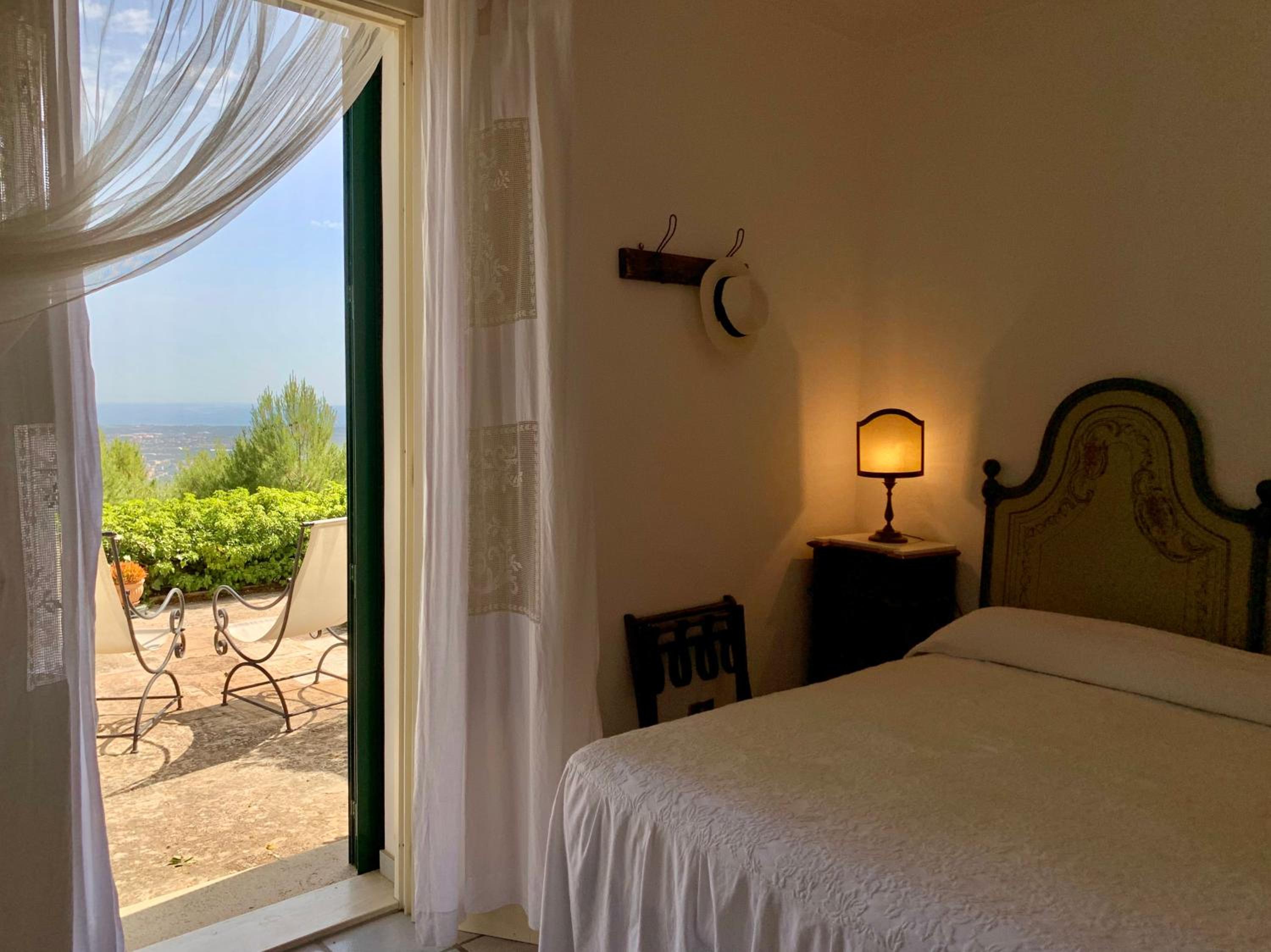 Double Room - Photo 18