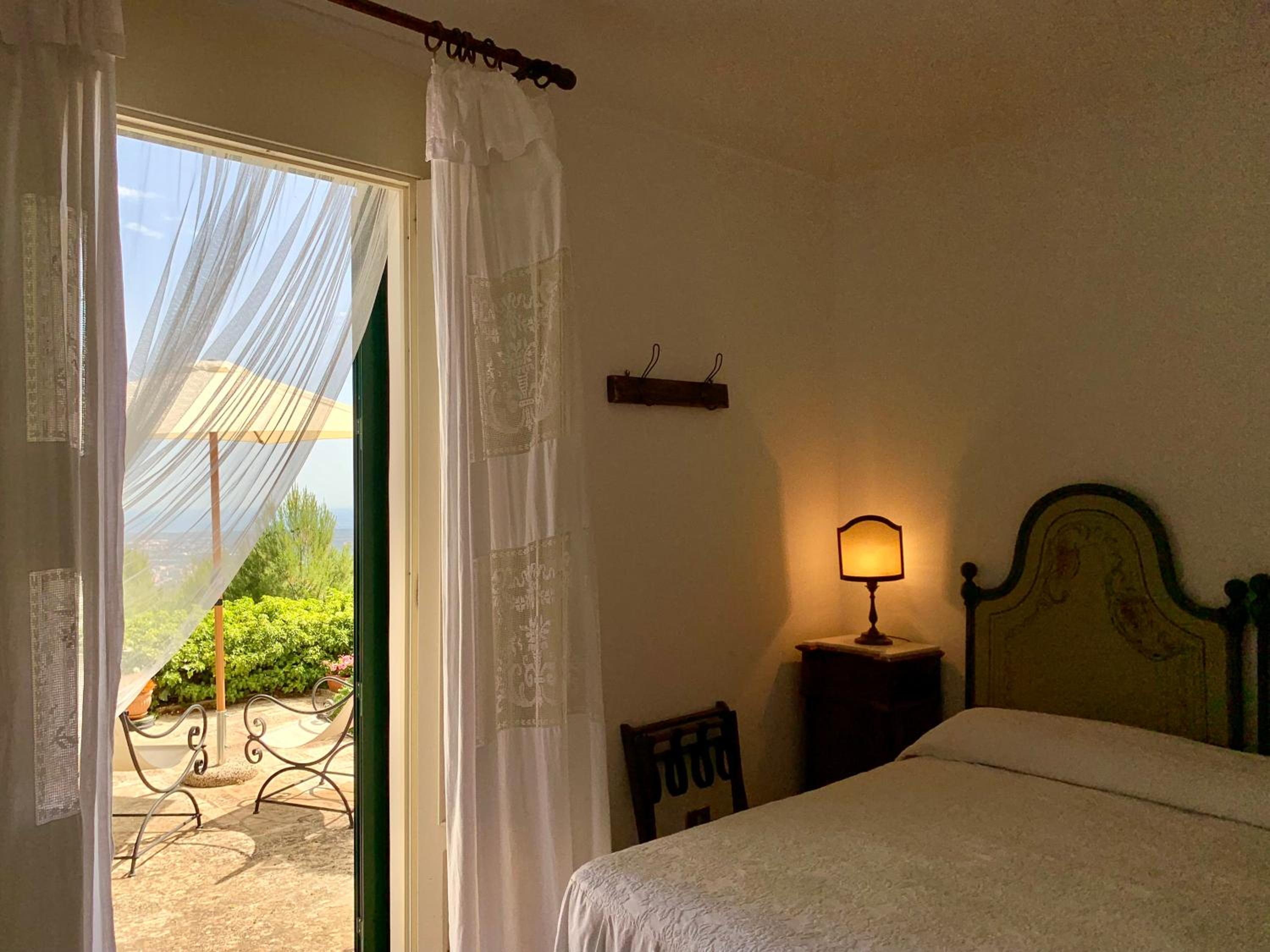 Double Room - Photo 19