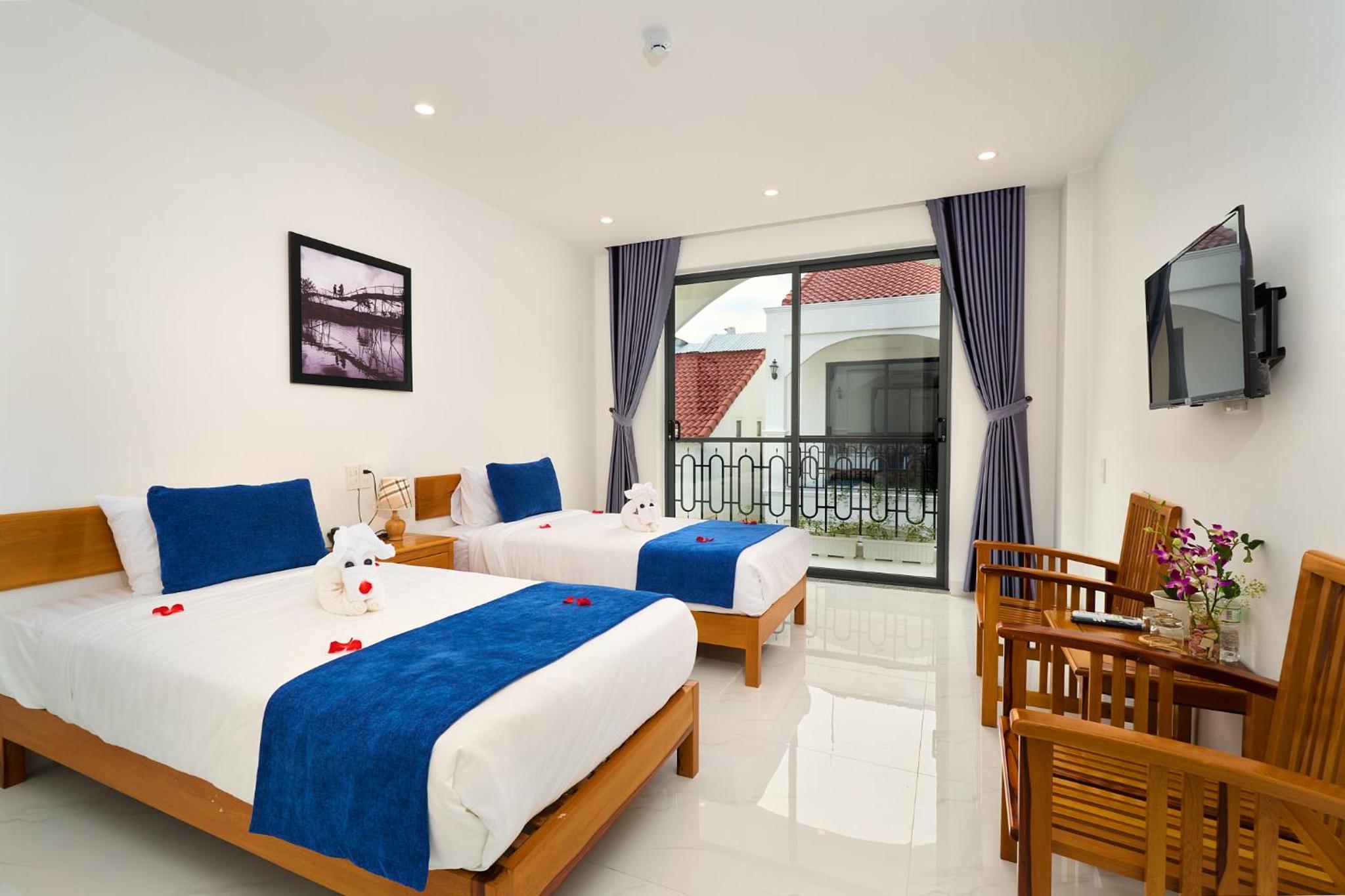 Double Or Twin Room With Garden View - Photo 12