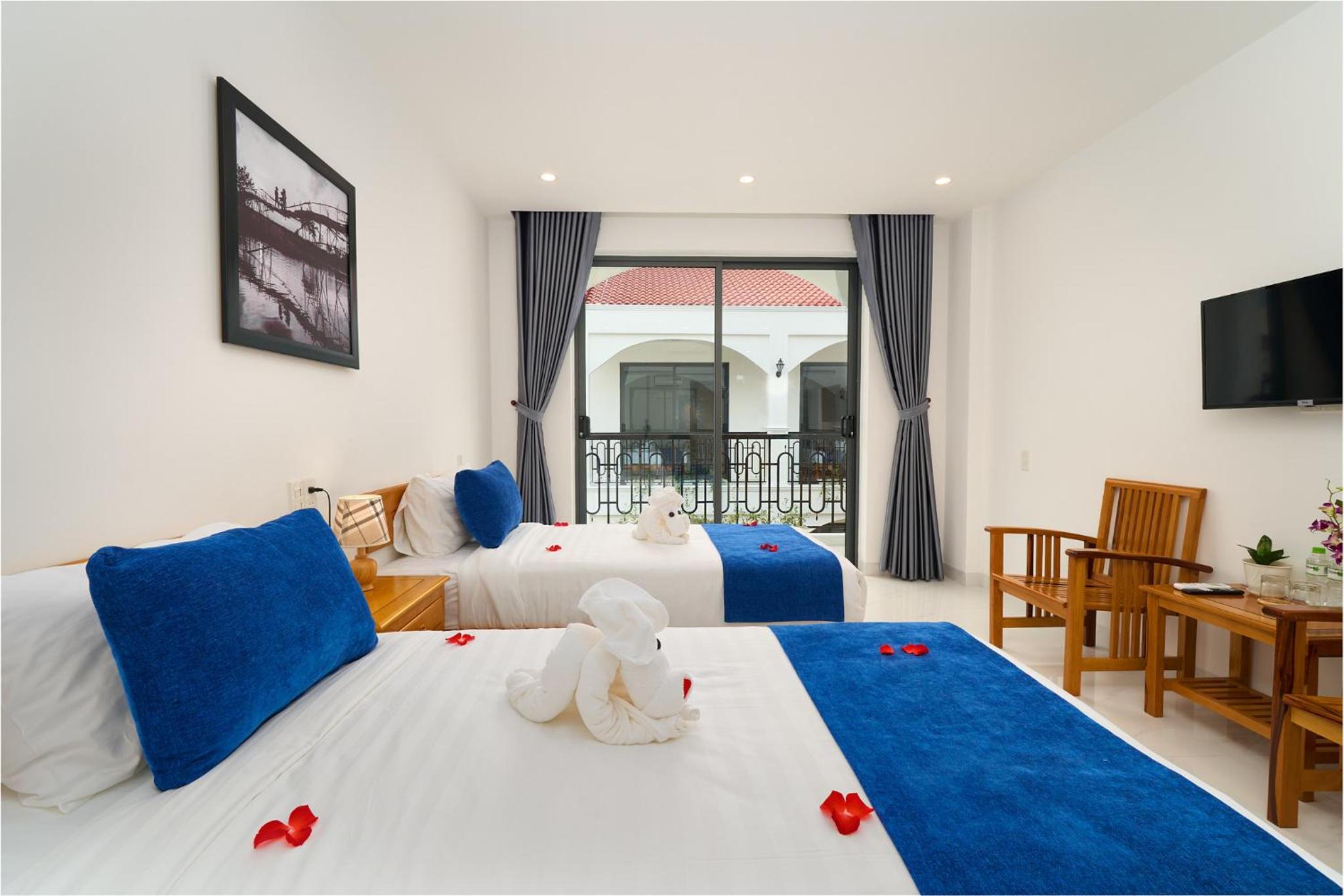 Double Or Twin Room With Garden View - Photo 15