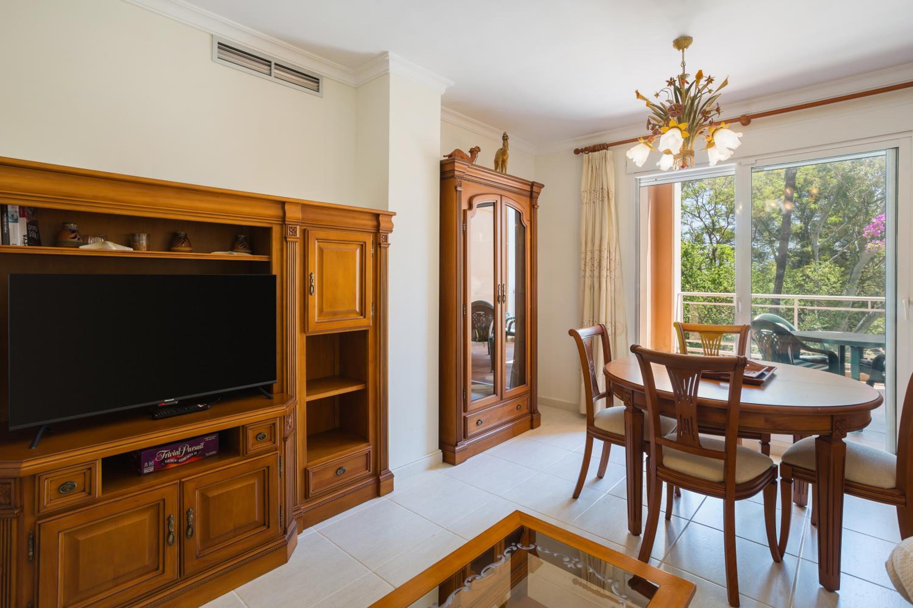 Two-Bedroom Deluxe Apartment with Garden View