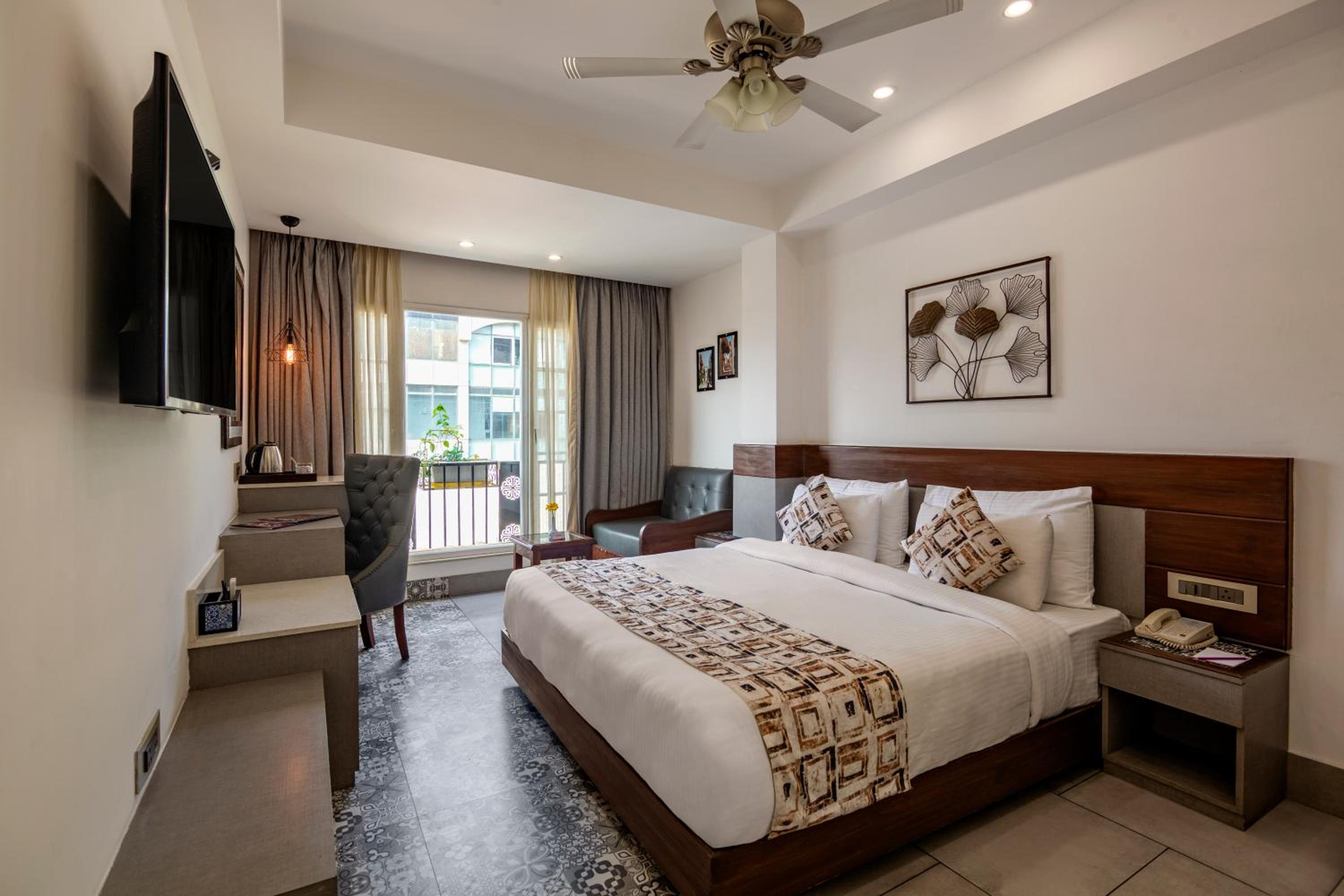 Premier Room - Photo 1