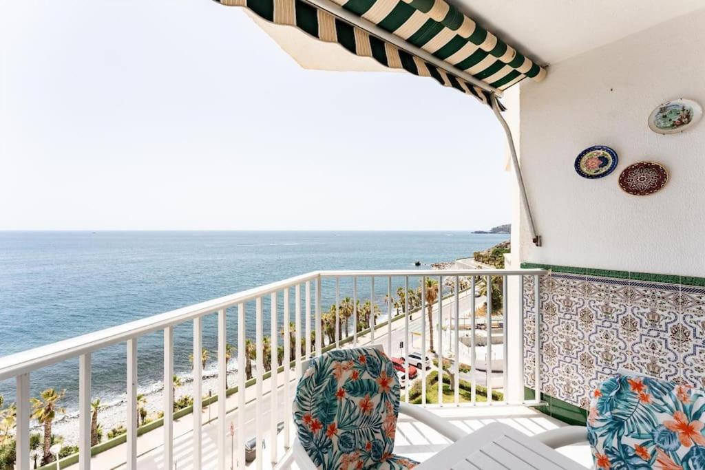 Two-Bedroom Apartment With Terrace And Sea View photo 3