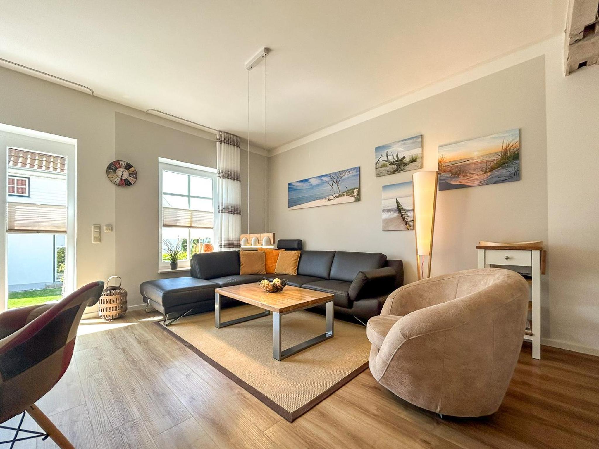 Apartment with Terrace photo 1
