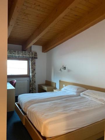 Double or Twin Room - Photo 1