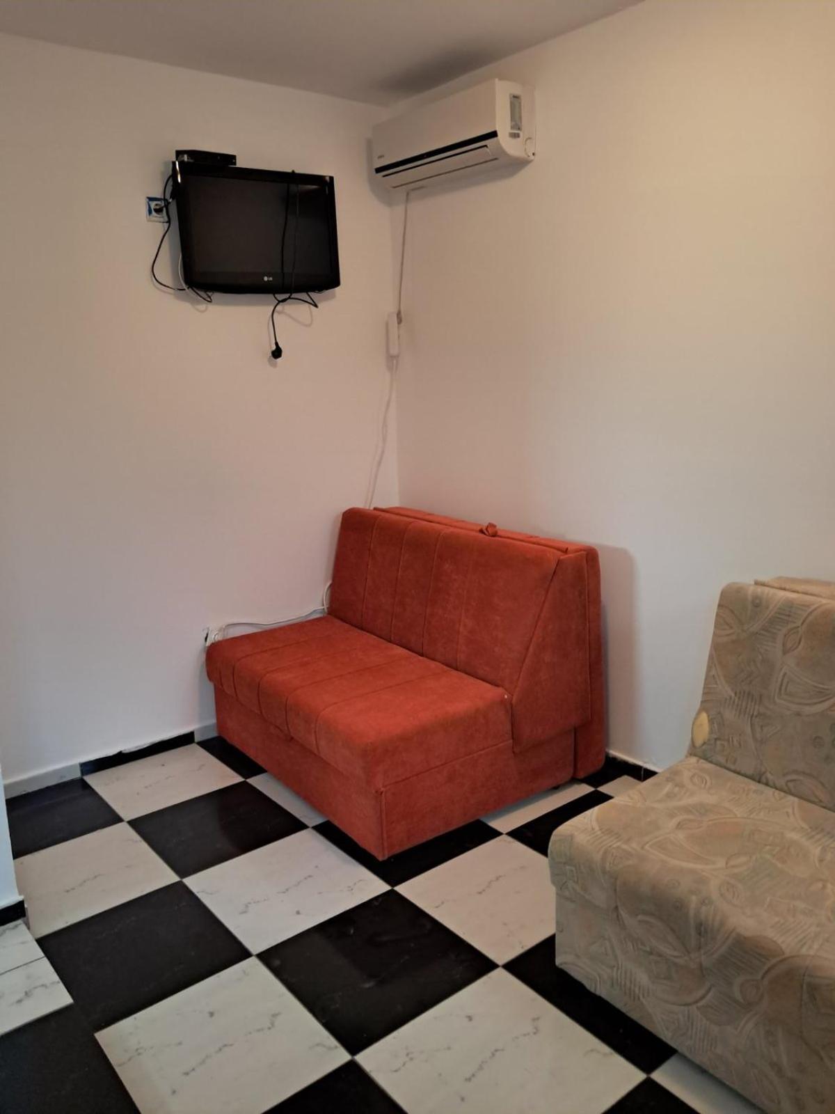 Standard Studio