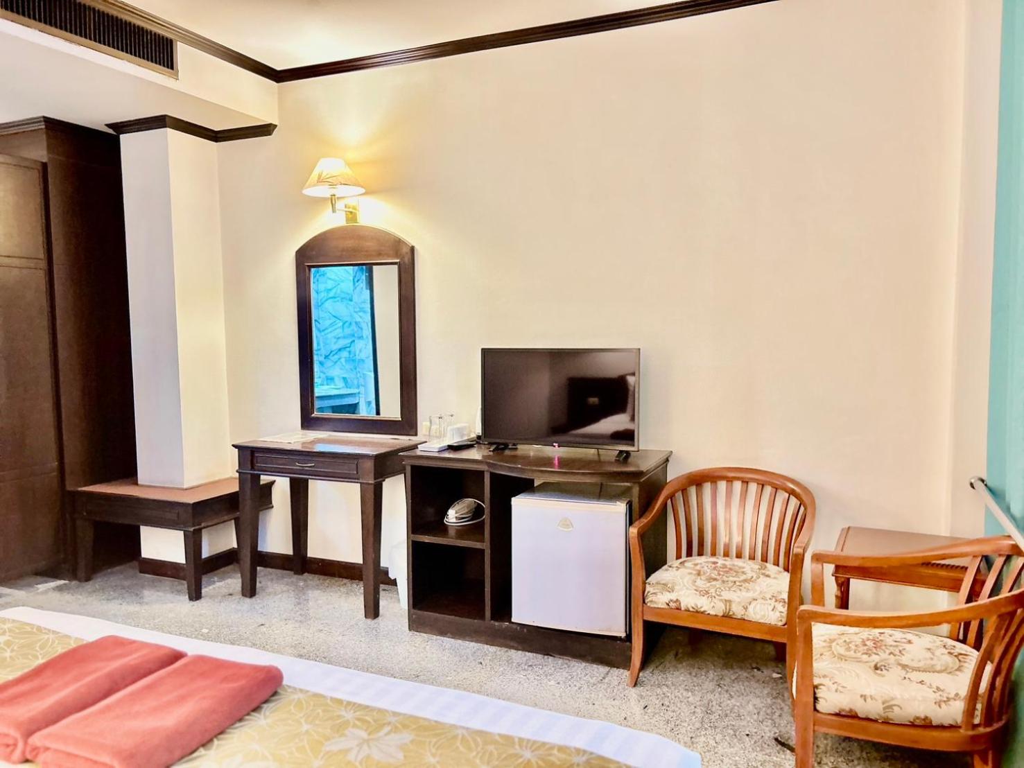 Superior Double or Twin Room - Photo 5