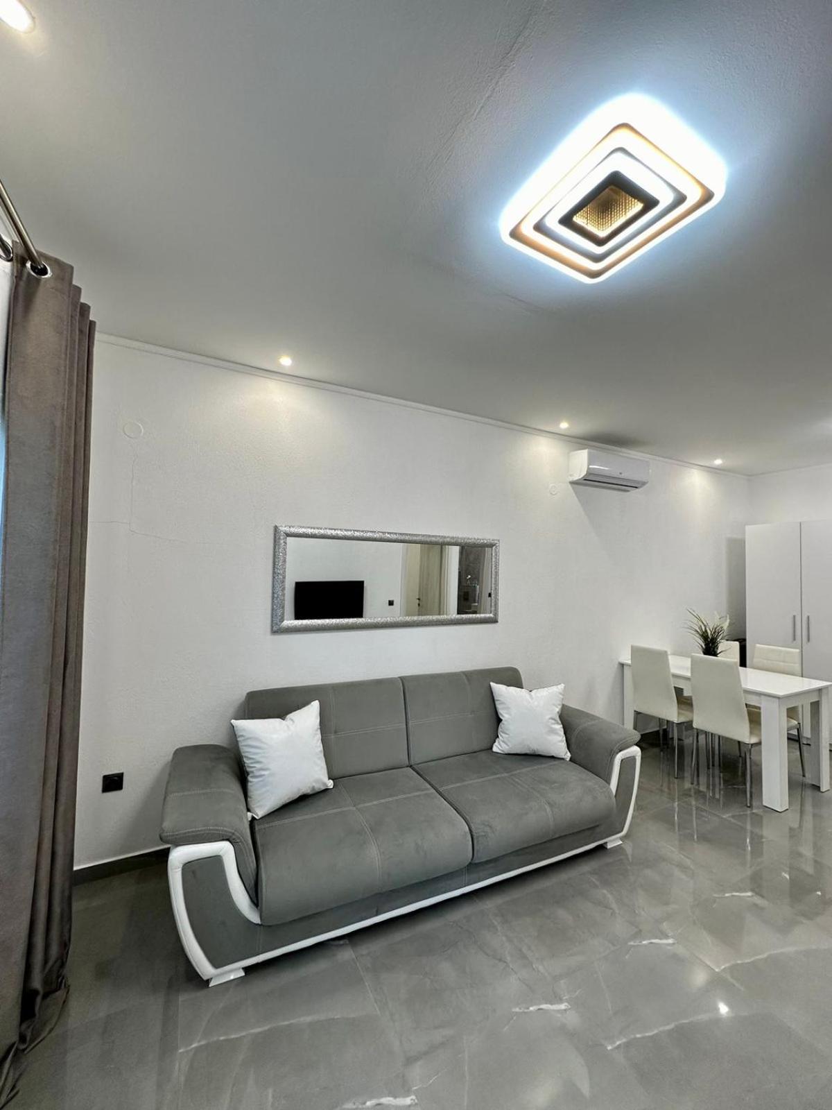 Superior Villa photo 1