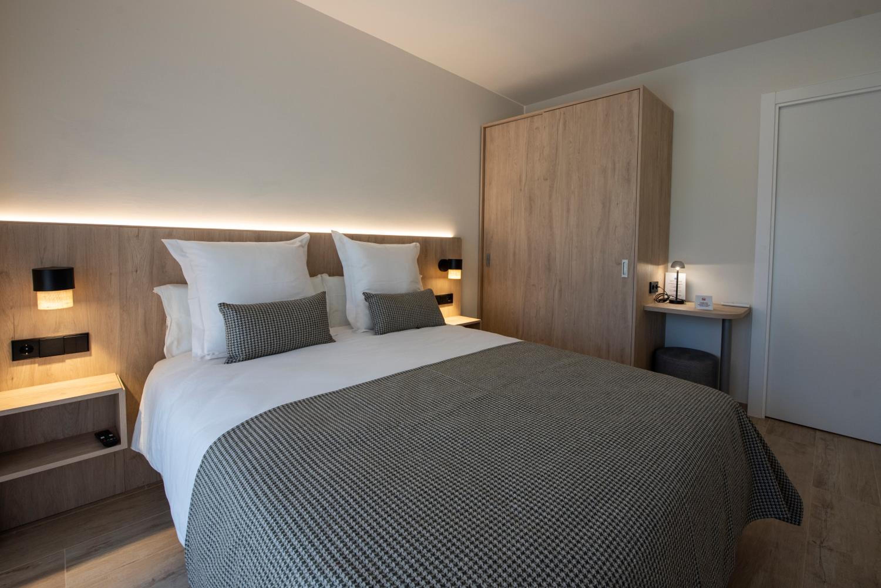 Double Room in the Corral.  With terrace, garden views photo 2