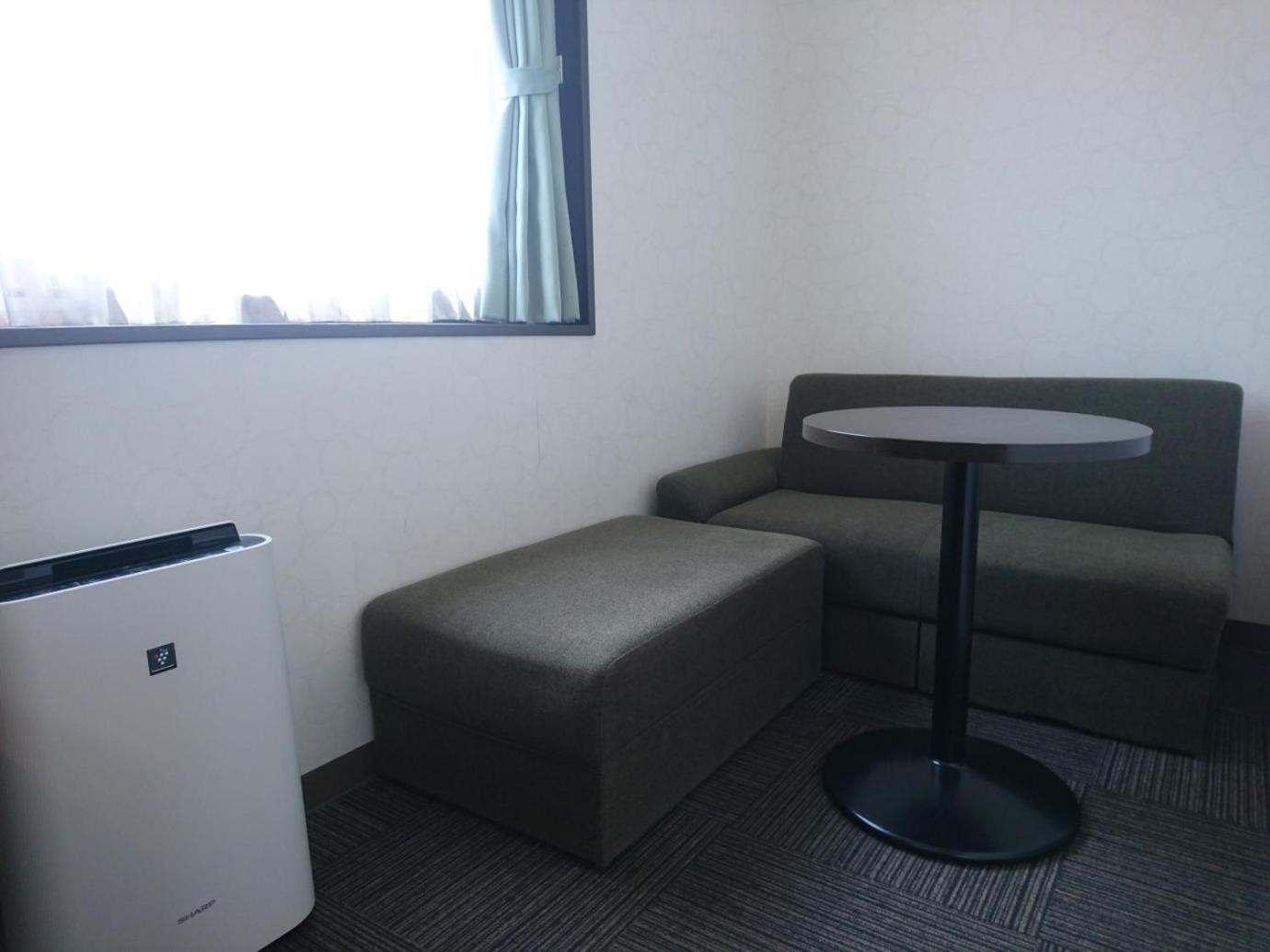 Twin Room - Non-Smoking - Photo 8
