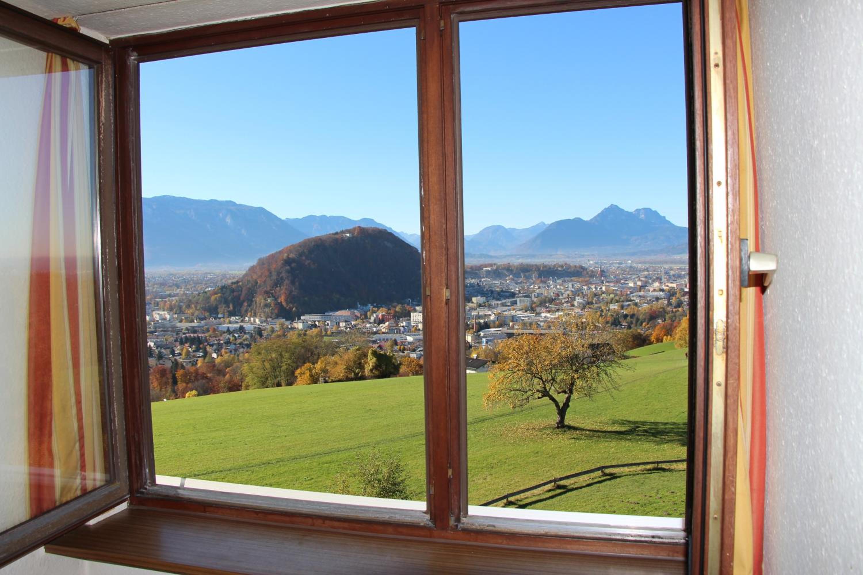 Double Room with City View - Photo 7