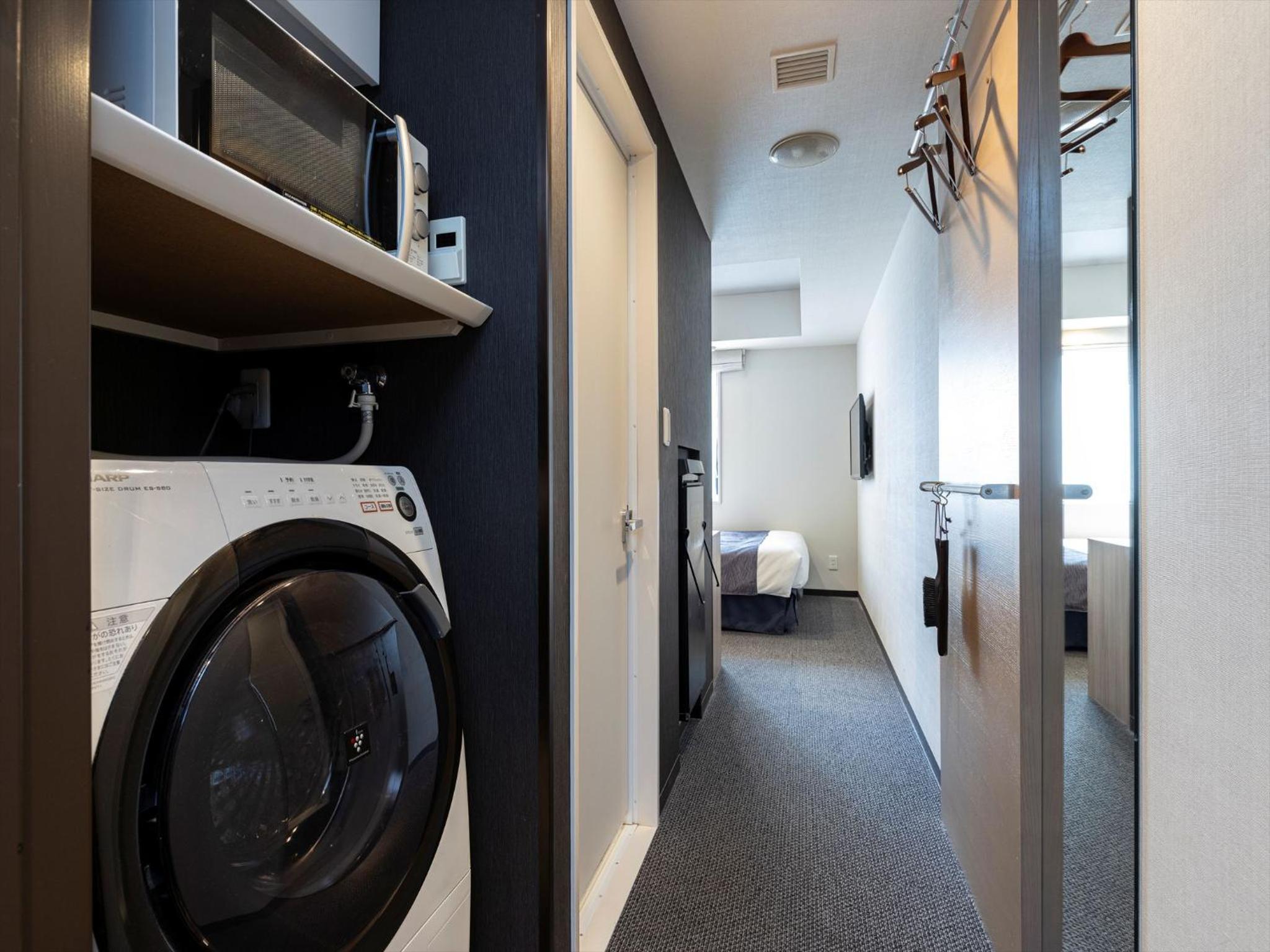 Cozy Double Room - Non-Smoking photo 3