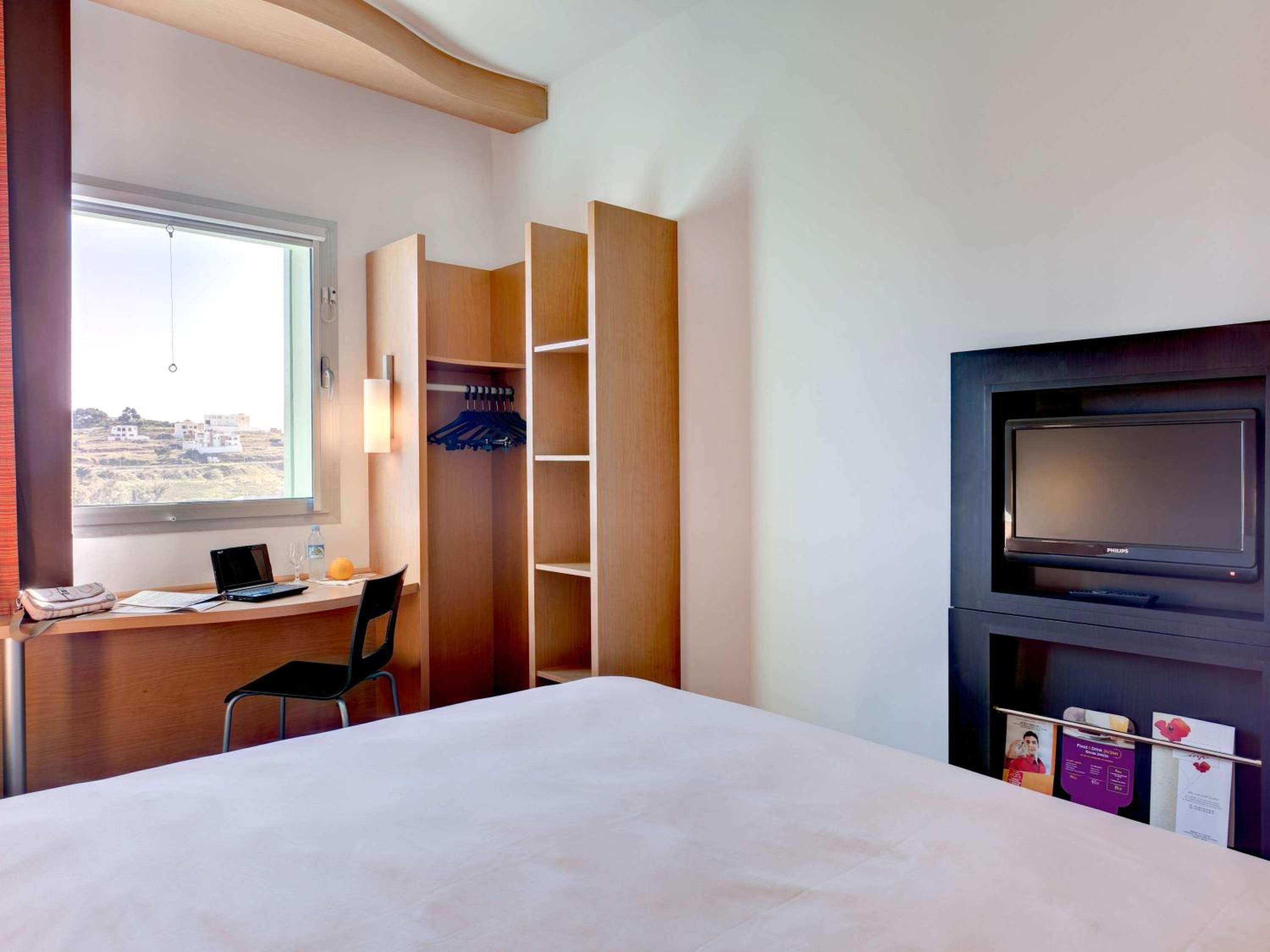 Standard Double Room - Photo 6