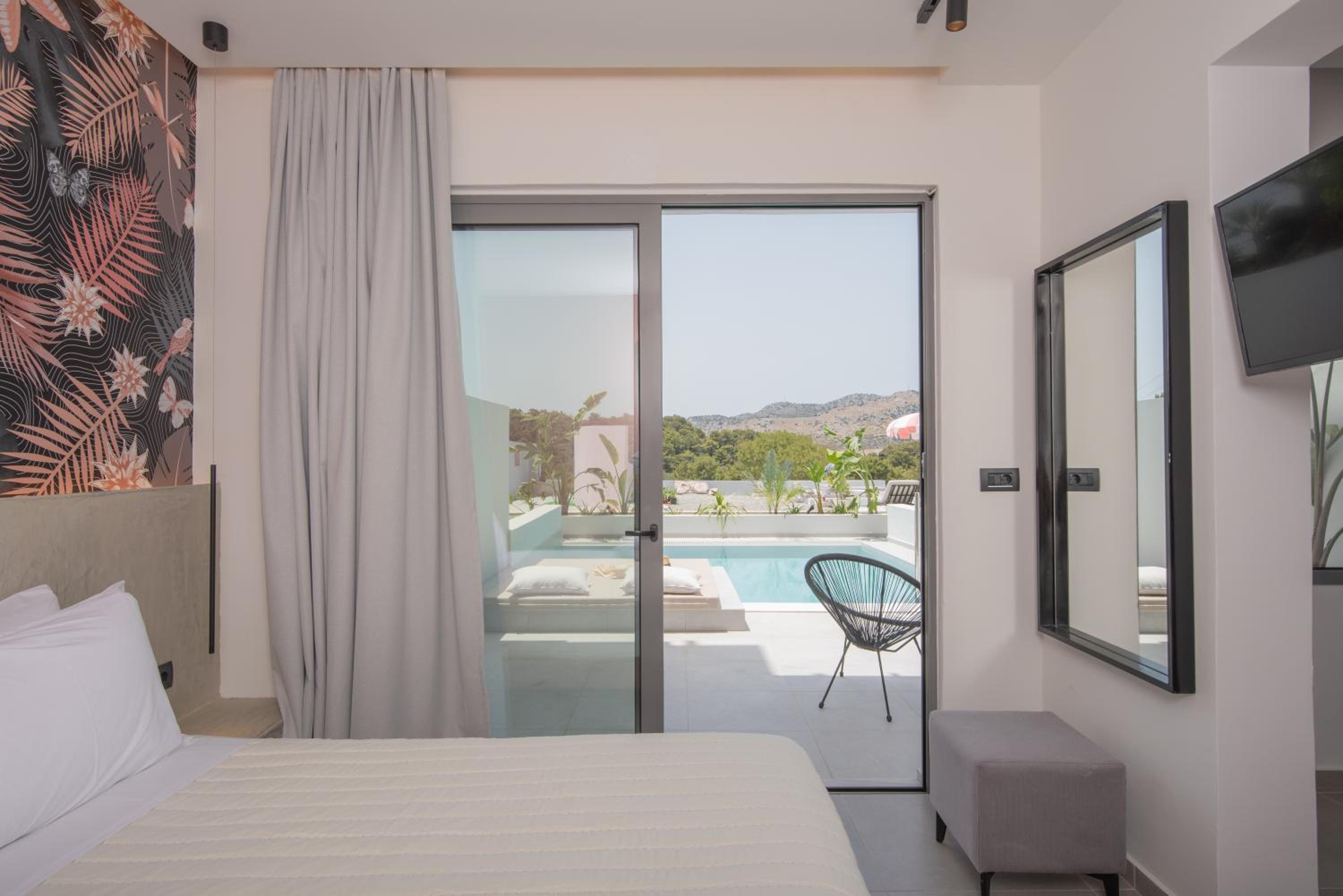Junior Suite with Private Pool