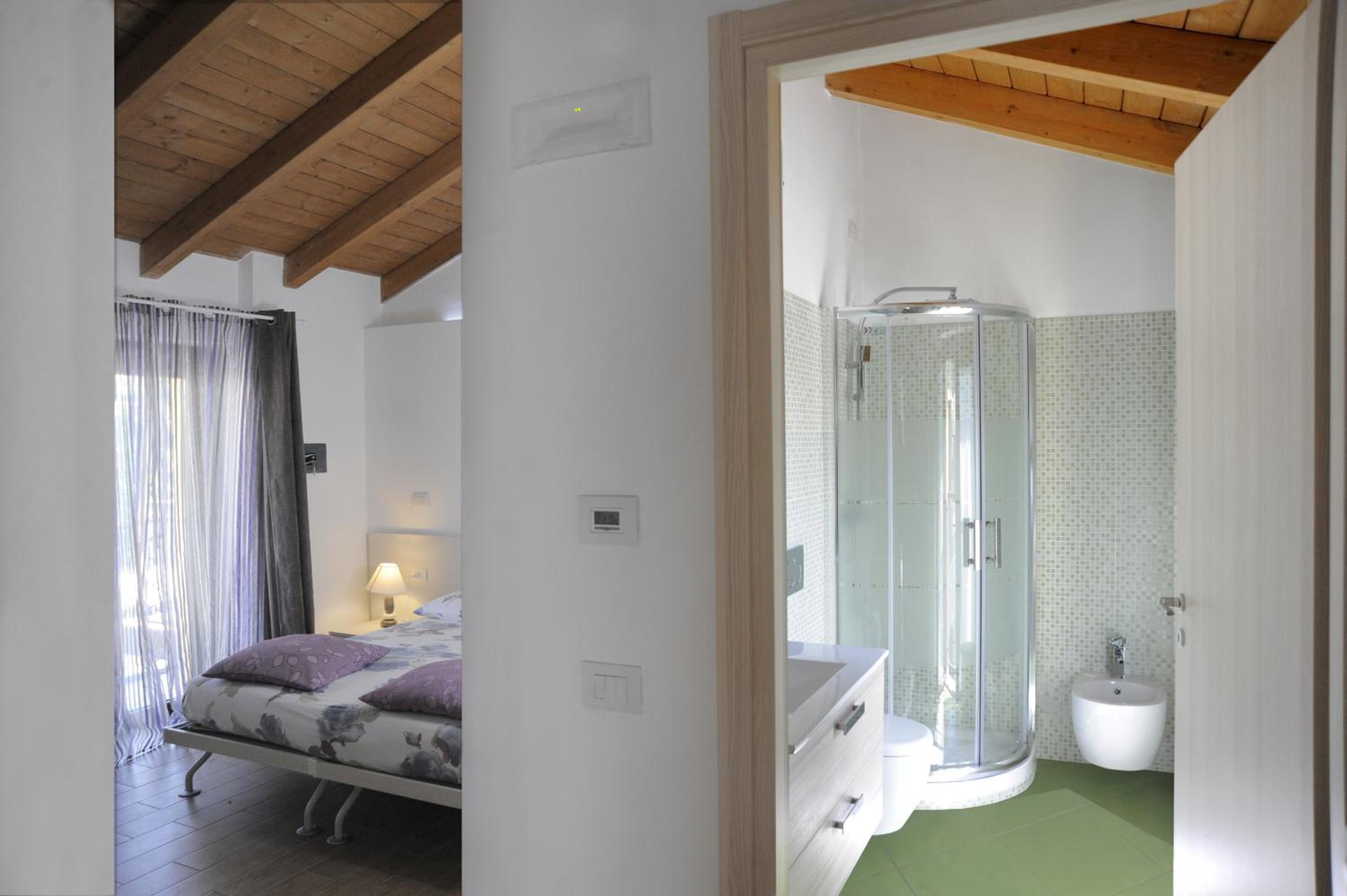 Double Room photo 3