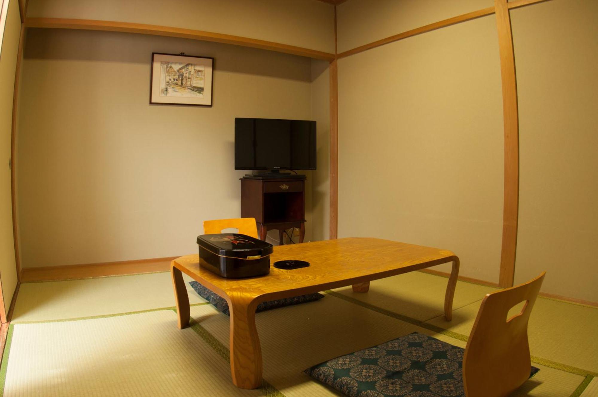 Semi Suite Room with Tatami Area - Non-Smoking photo 2