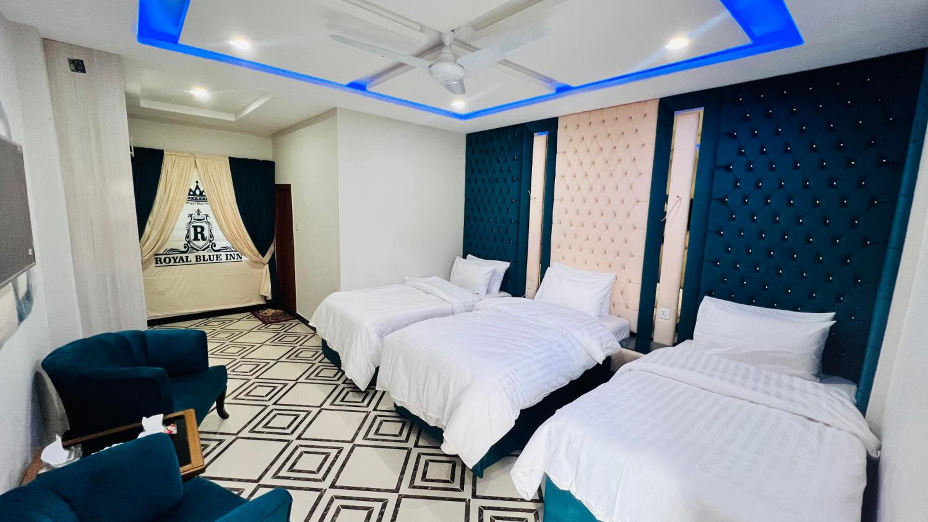 Deluxe Triple Room