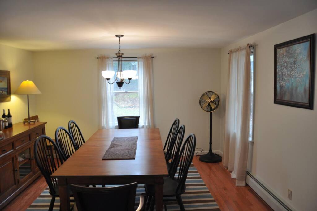 Four-Bedroom House photo 2