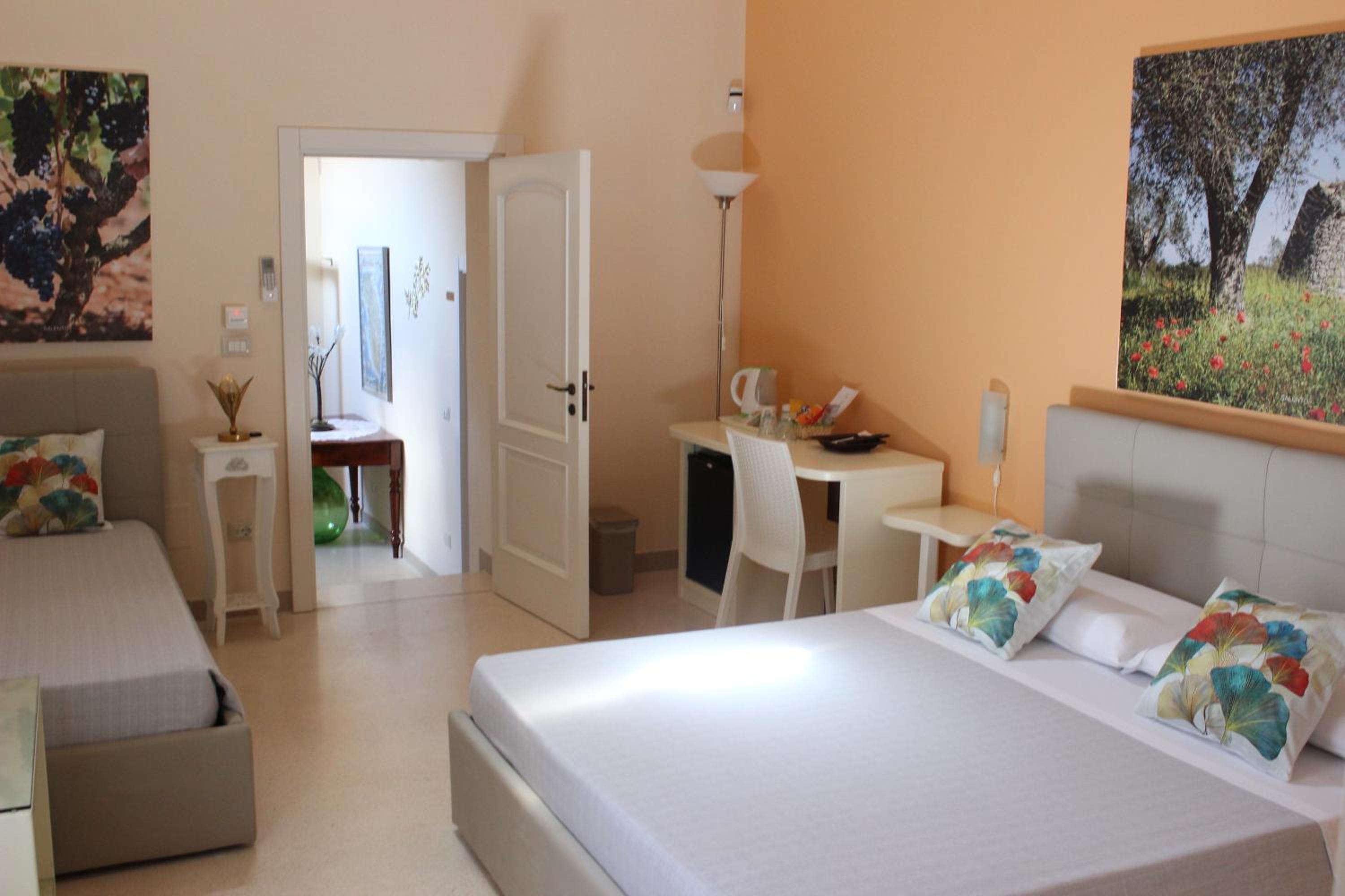 Superior Triple Room photo 1