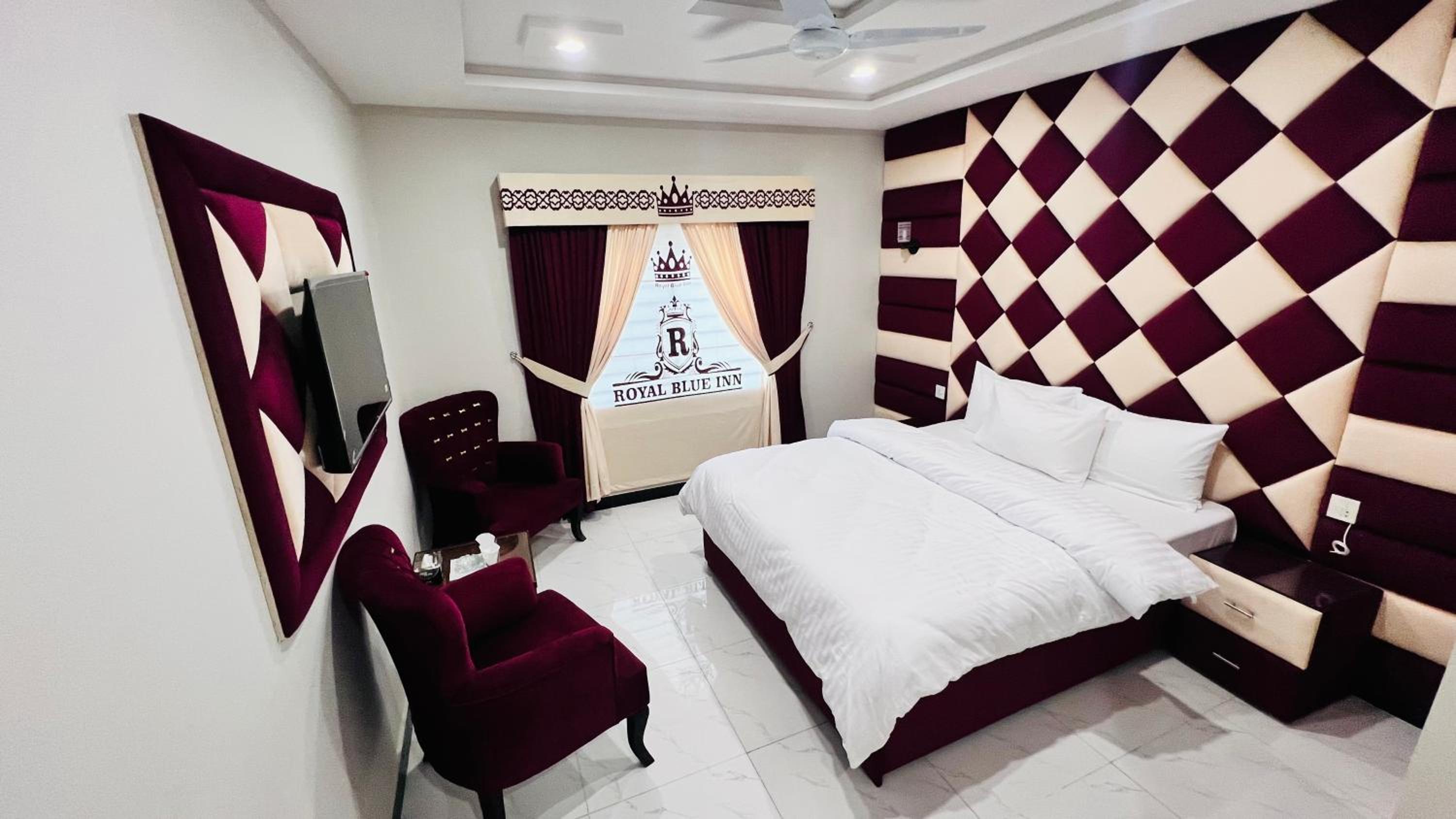 King Room