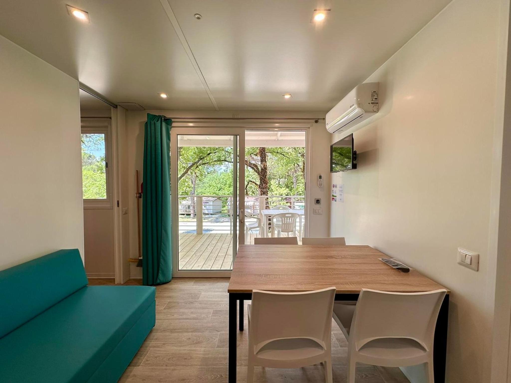 2-Bedroom Premium Mobile Home photo 1