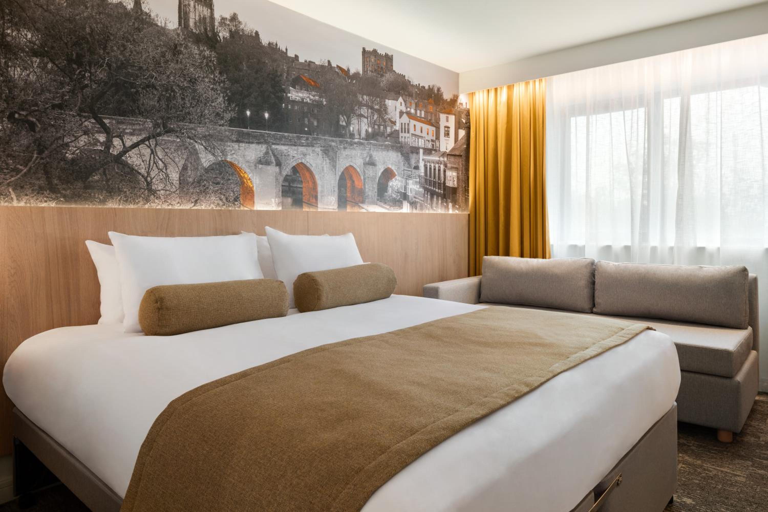Standard King Room - Photo 8