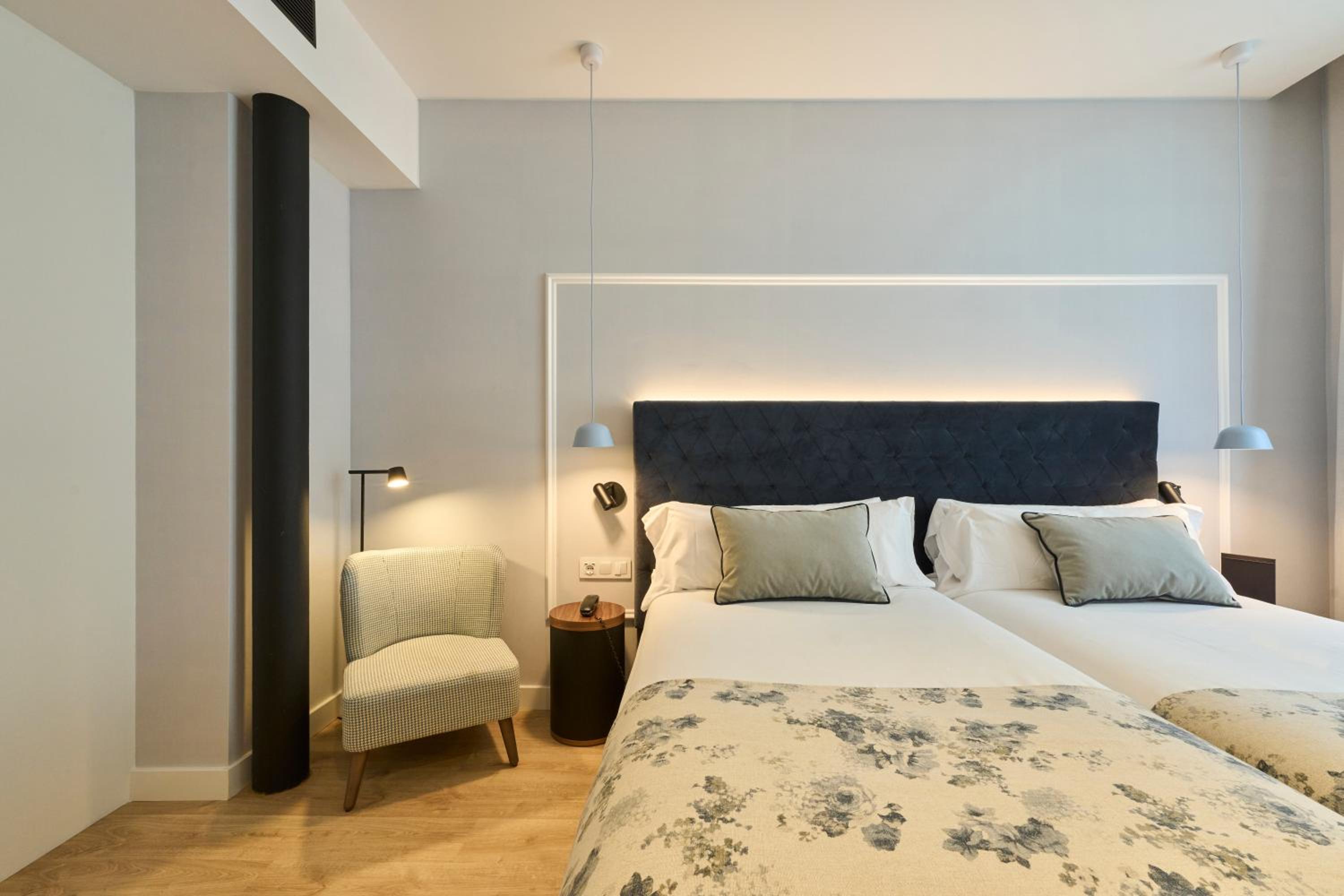 Premium Triple Room - Photo 5