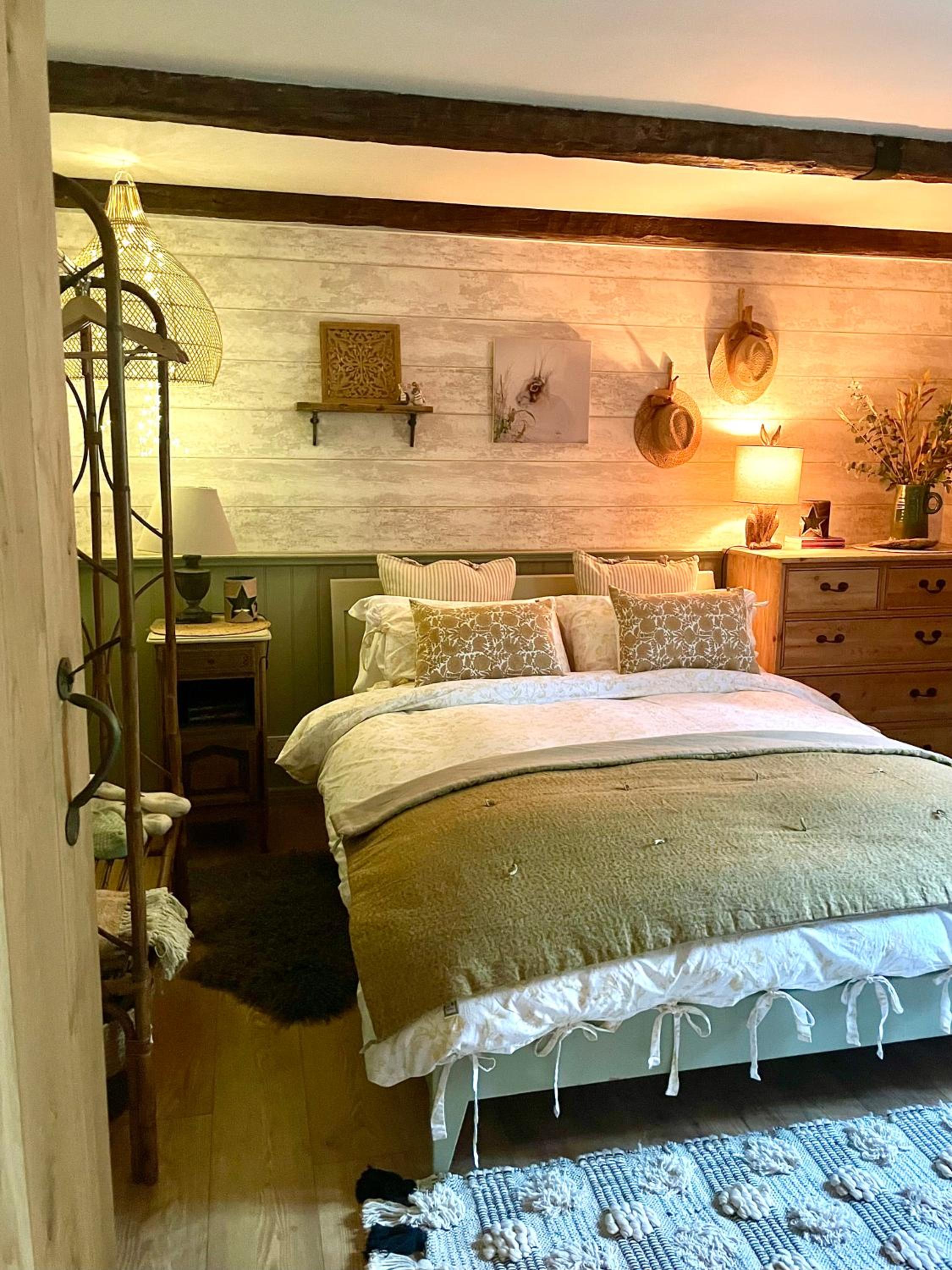 One-Bedroom House photo 1